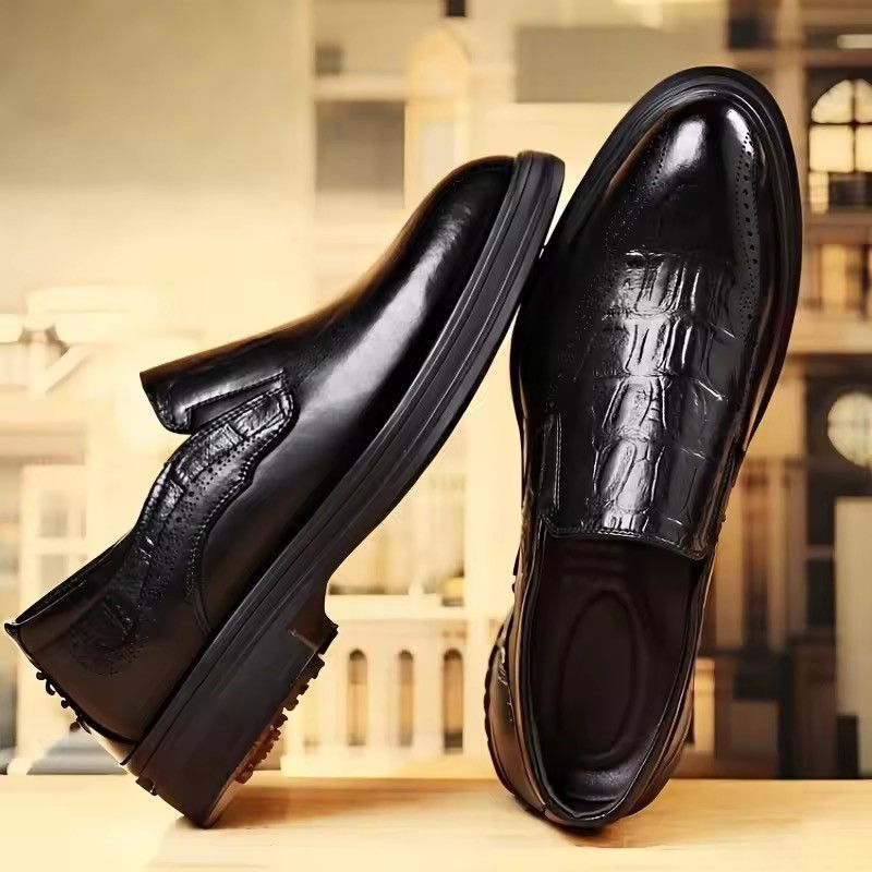 Japanese Brand Crocodile Embossed Slip-On Loafer Dress Shoe Size US 10 / EU 43 - 3 Thumbnail