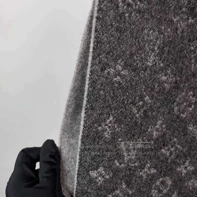 Louis Vuitton Louis Vuitton Black and grey gradient full-print cashmere Size ONE SIZE - 5 Thumbnail