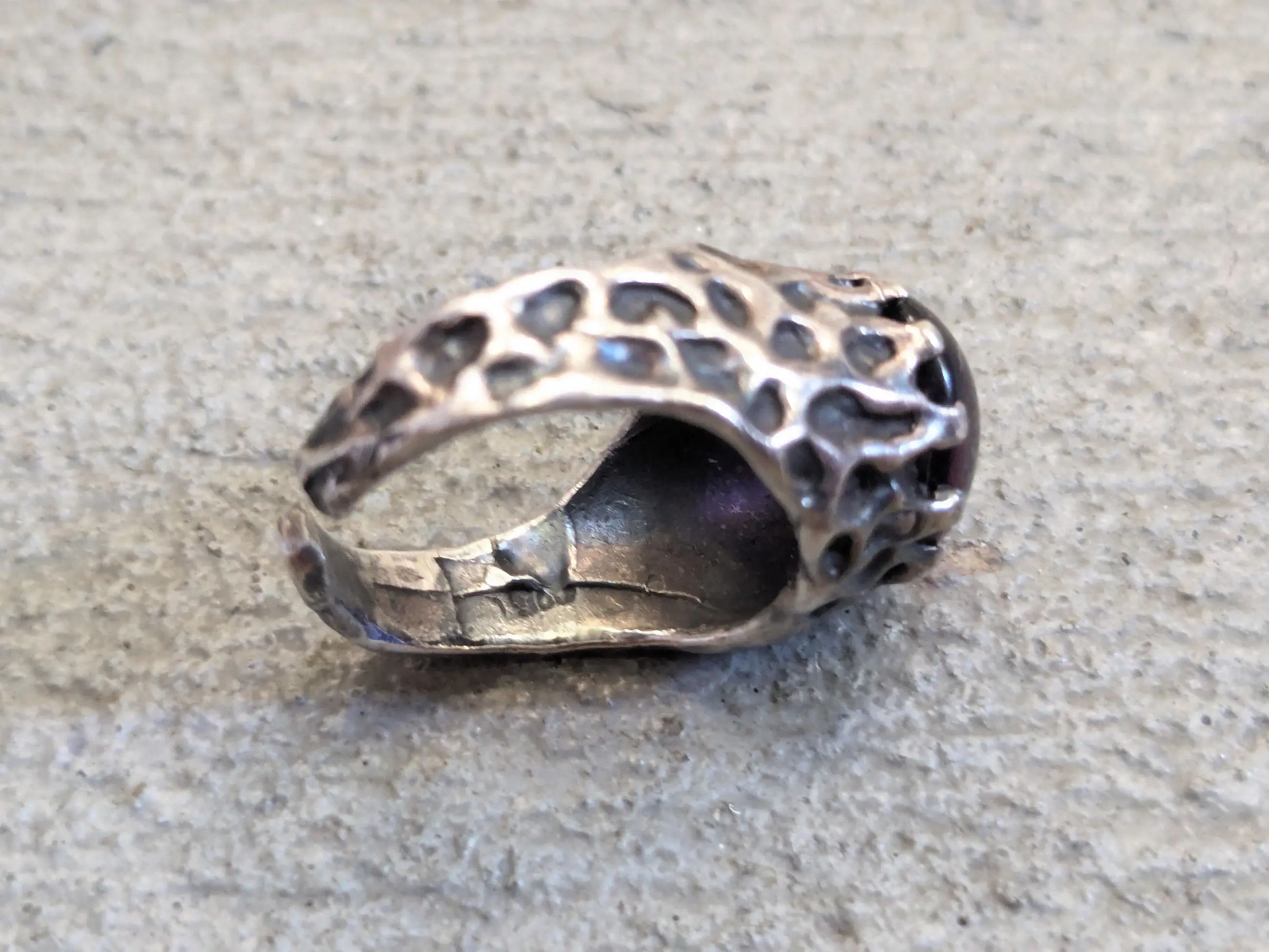 Jewelry × Vintage Vintage Sterling Silver Ring Purple 5 Brutalist Oval Size ONE SIZE - 6 Thumbnail