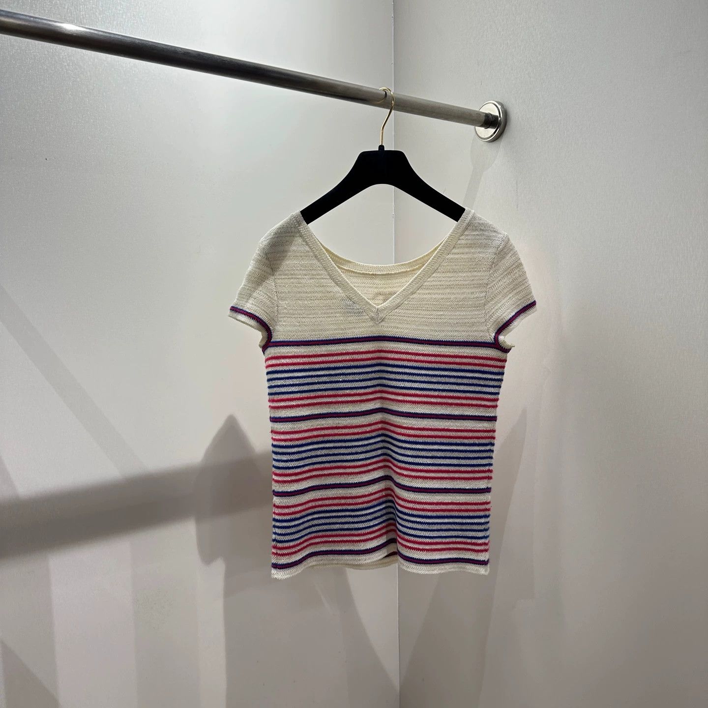 Chanel Chanel Resort striped logo gold linen knit tee 34 Size XS / US 0-2 / IT 36-38 - 2 Thumbnail