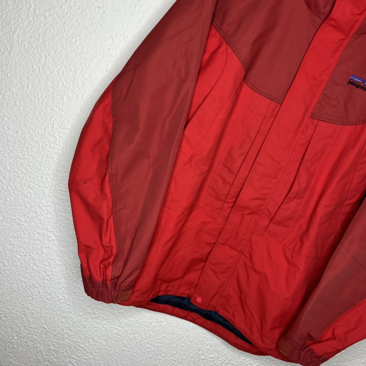 Patagonia Vintage Patagonia Jacket Red Logo Goretex Winter Ski Size US M / EU 48-50 / 2 - 2 Thumbnail