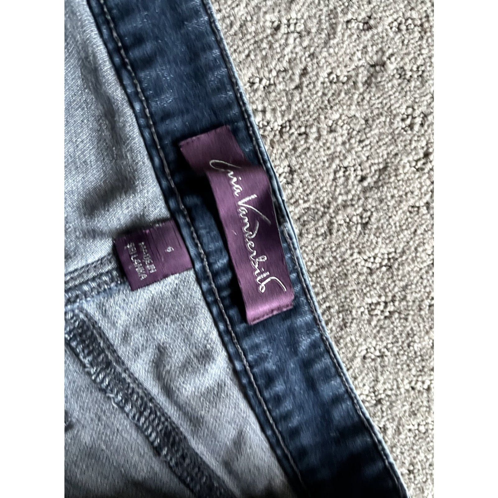 Gloria Vanderbilt VINTAGE Gloria Vanderbilt Amanda Jeans Women 6 Blue Jeans Tapered Distressed Slimming з Size 28" / US 6 / IT 42 - 6 Thumbnail