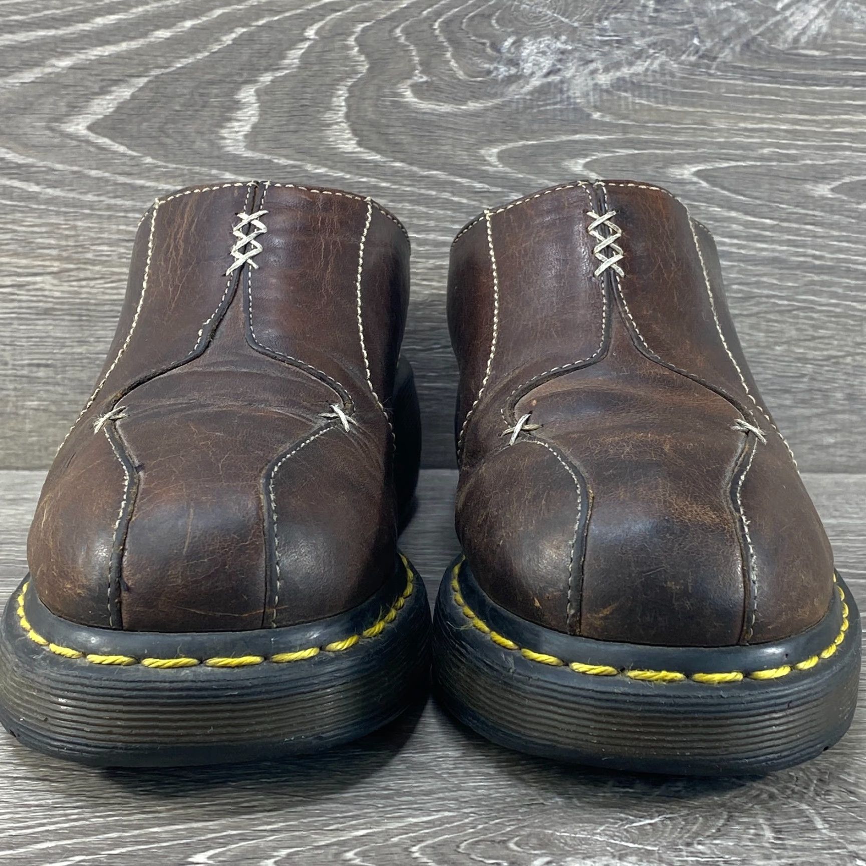 Dr. Martens VINTAGE Dr. Martens Womens 7 Brown Leather Platform Slip On Clogs Mules VTG Size US 5 / IT 35 - 4 Thumbnail