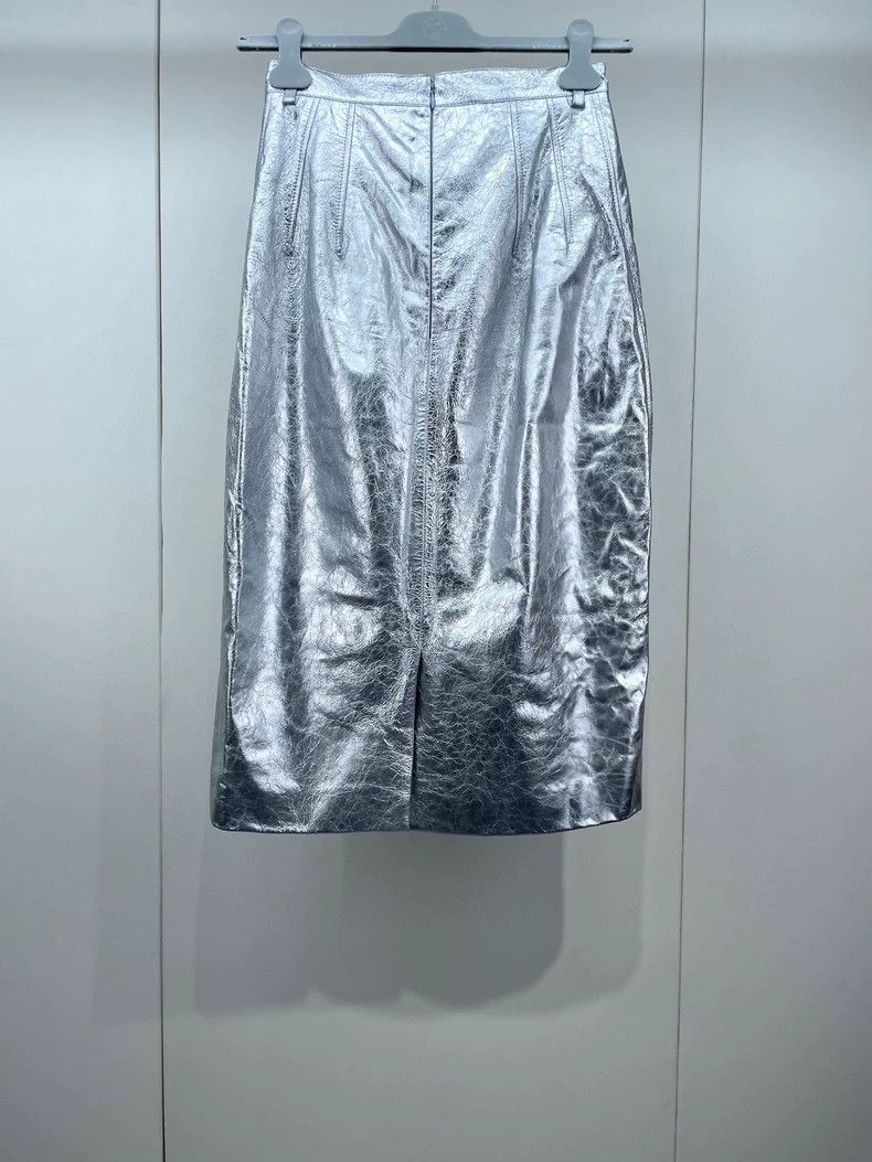 Balenciaga Balenciaga size 36 Silver Leather Skirt Size 35" - 2 Thumbnail