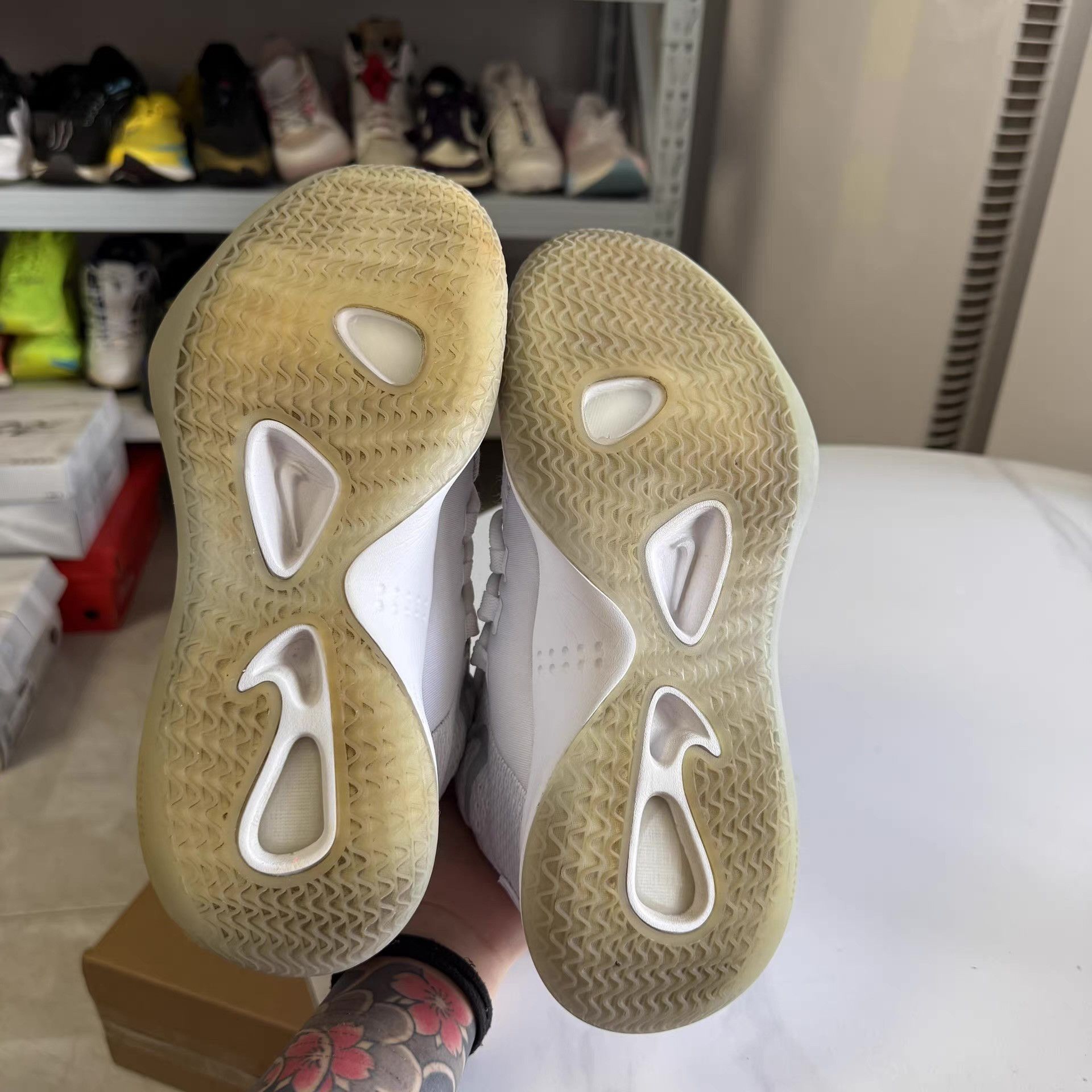 Nike Nike Hyperdunk X Q11 Size US 7 / EU 40 - 4 Thumbnail
