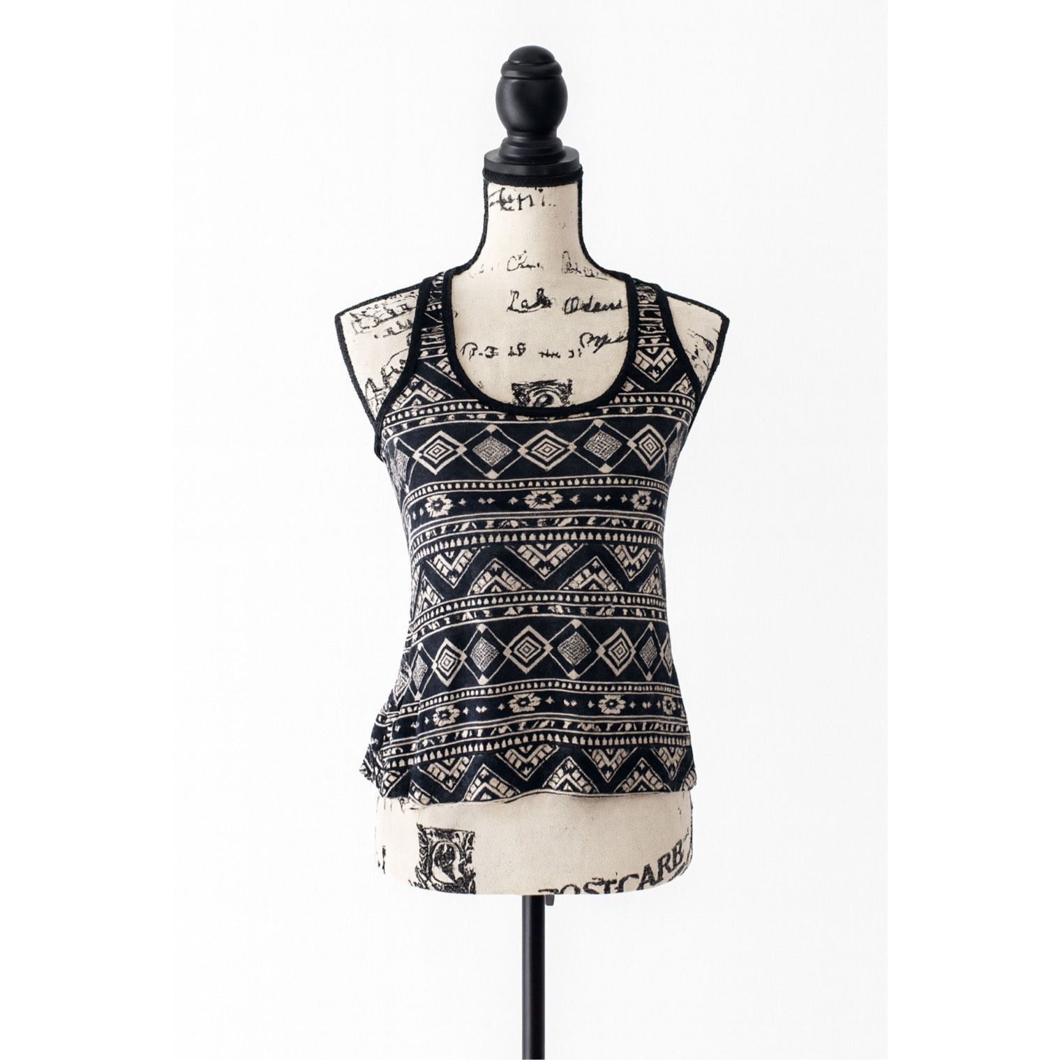 Forever 21 Forever 21 Black Beige Aztec Geometric Print Racerback Tank Size S / US 4 / IT 40 - 1 Thumbnail