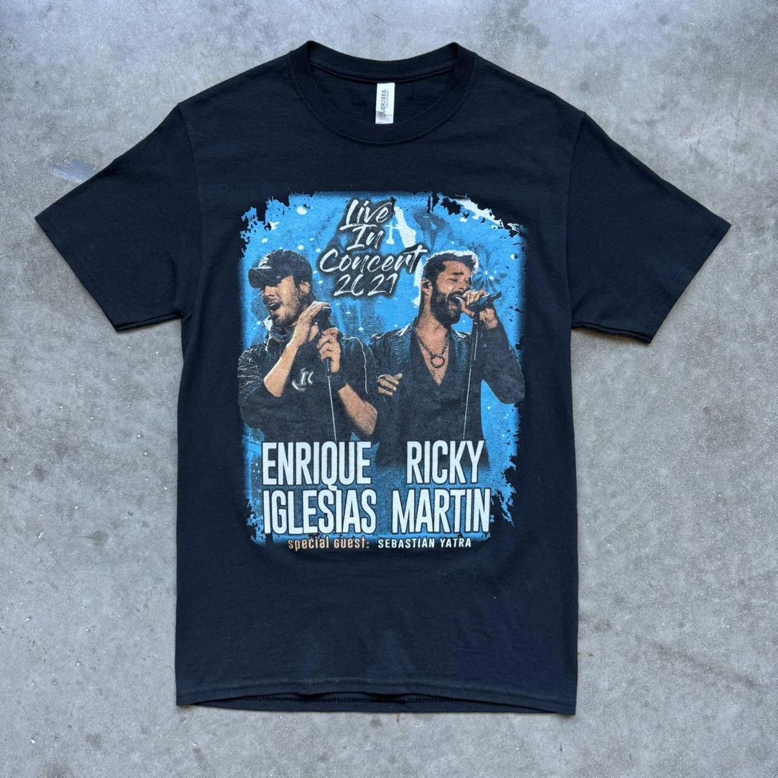 Other Enrique Iglesias x Ricky Martin Tour Rap Tee Style T-Shirt Size US S / EU 44-46 / 1 - 1 Thumbnail