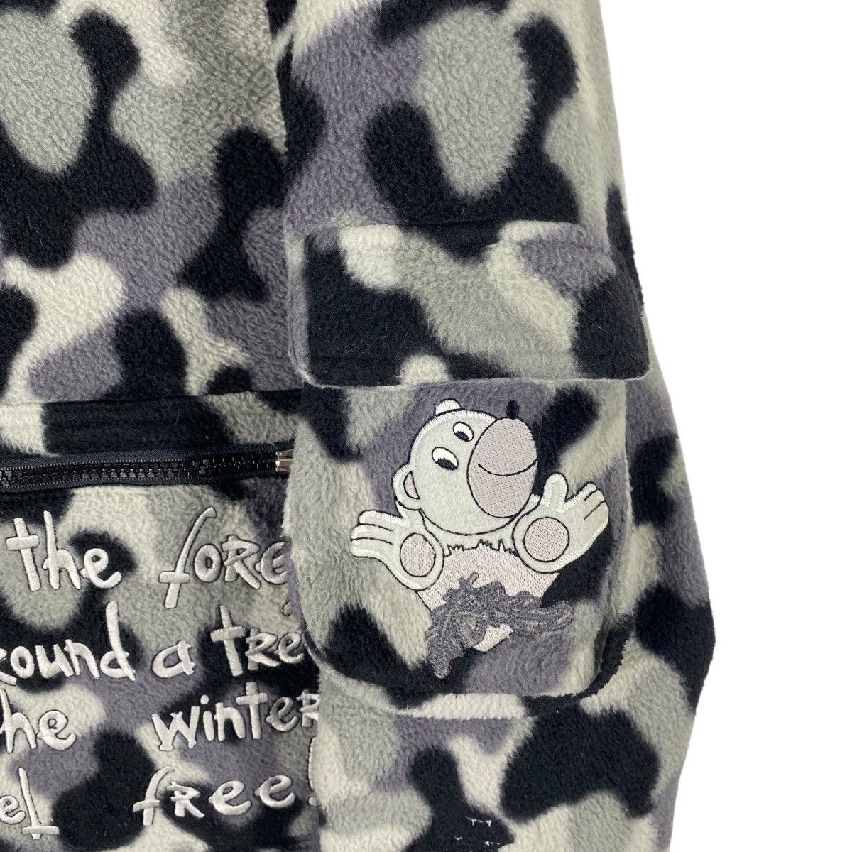 Jean Charles De Castelbajac Vintage Jean Charles De Castelbajac + 2 Nature Sport Camo Size US L / EU 52-54 / 3 - 6 Thumbnail