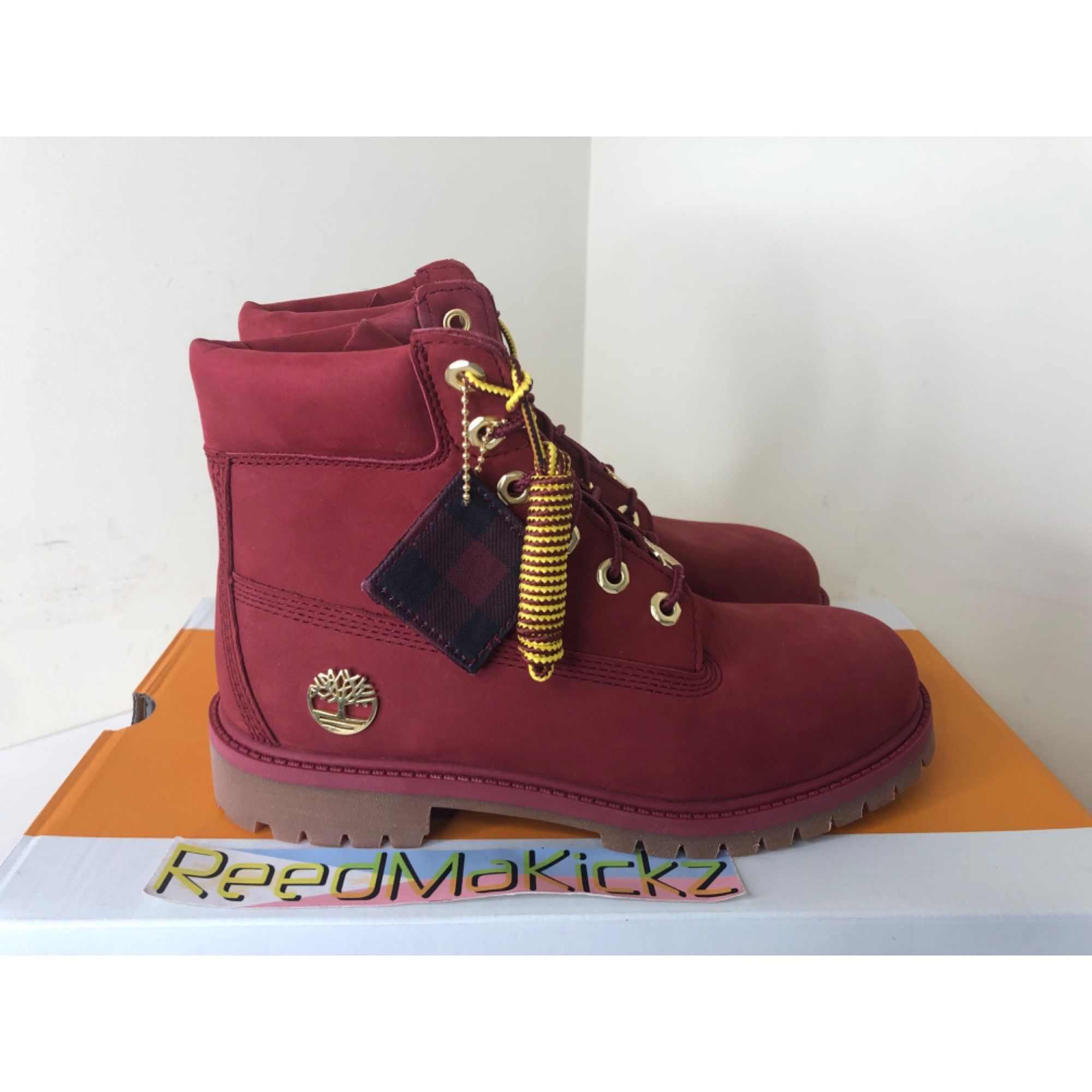 Timberland Timberland Boots 6 inch Burgundy Kids 6y Size US 6 / EU 39 - 3 Thumbnail
