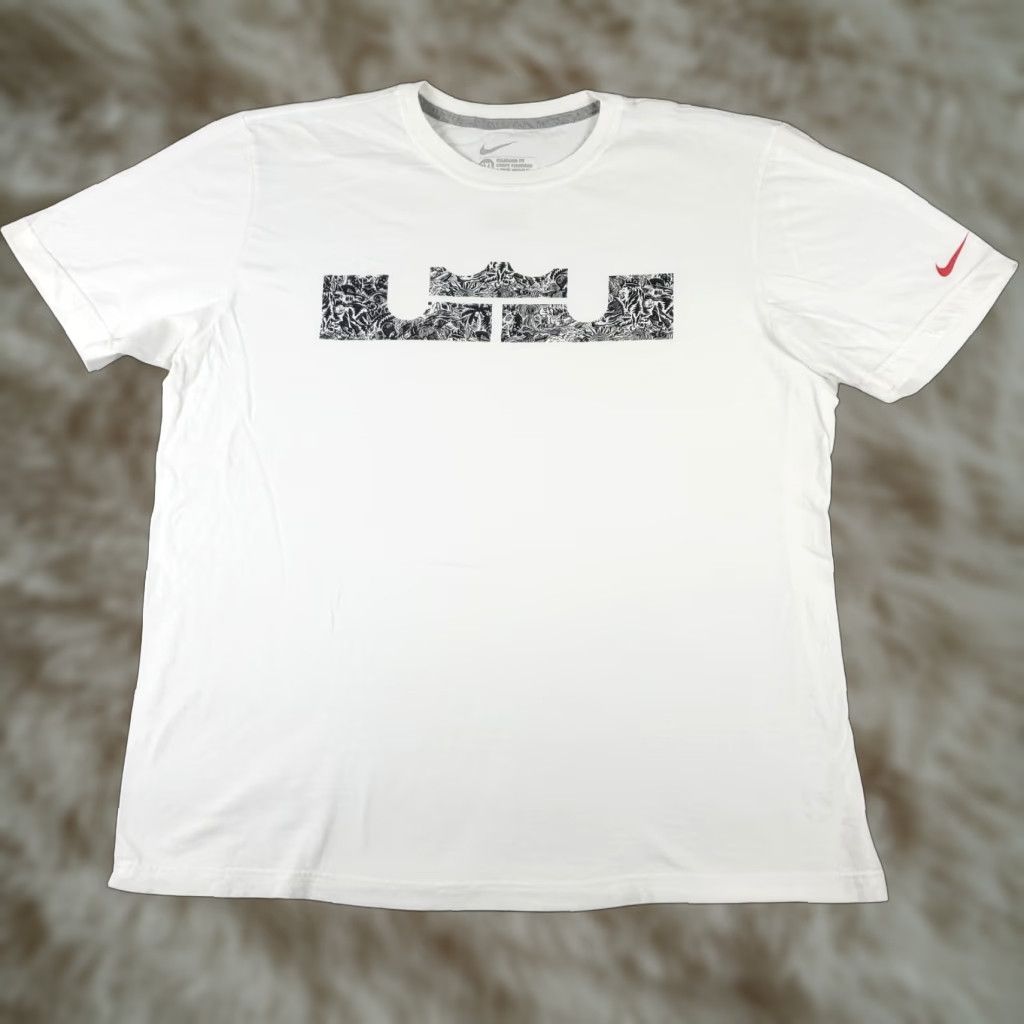 Nike Nike T Shirt Mens 2XL White Swoosh Casual Short Sleeve Adult Mens Nike T Shirt 2XL White Swoosh Casual Short Sleeve Adult Size US XXL / EU 58 / 5 - 1 Thumbnail