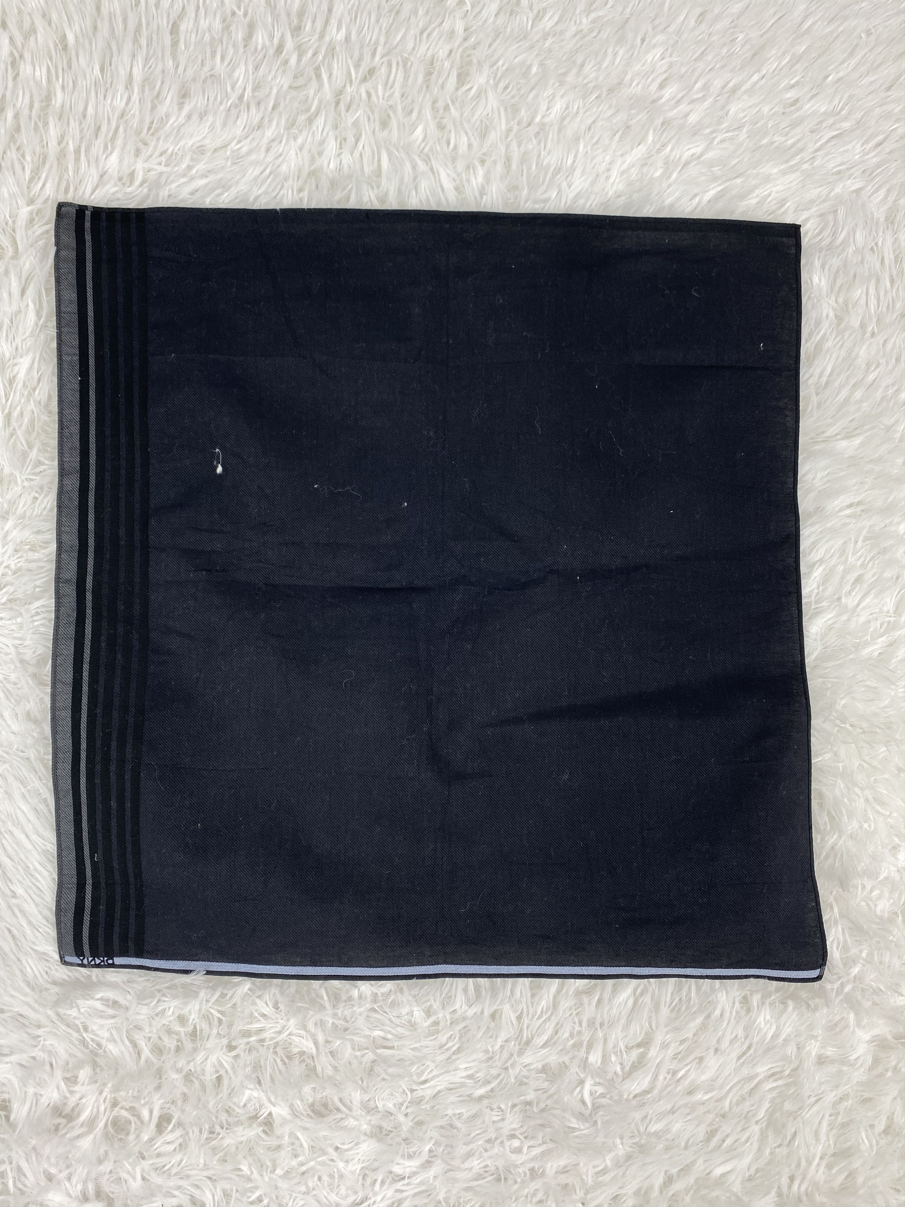 DKNY Vintage DKNY Handkerchief Neckerchief PH0223 Size ONE SIZE - 4 Thumbnail