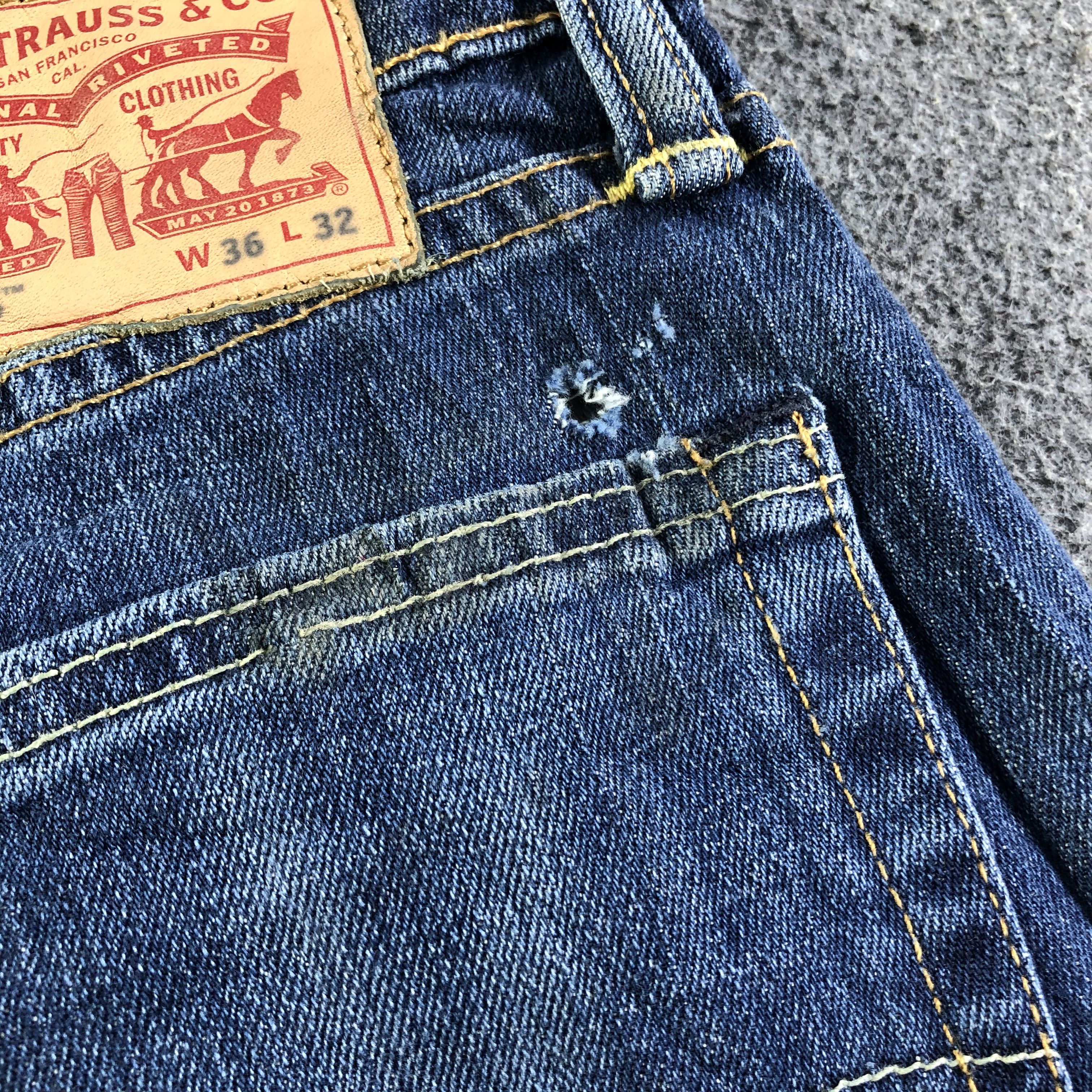Levi's Vintage Blue Wash Levis 514 Jeans-J4330 Size US 35 - 8 Thumbnail