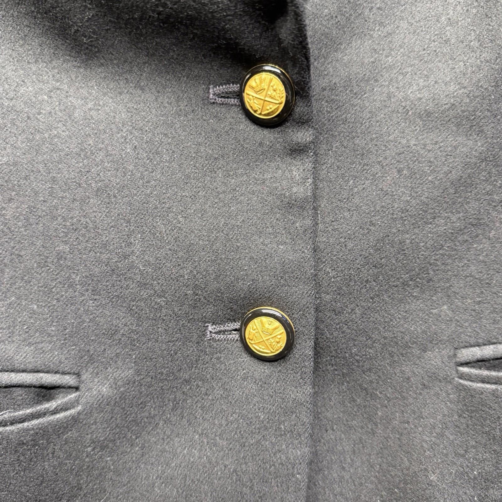 Pendleton Vtg Pendleton Blazer Women 10 100% Virgin Wool Gold Button Size L / US 10 / IT 46 - 6 Thumbnail