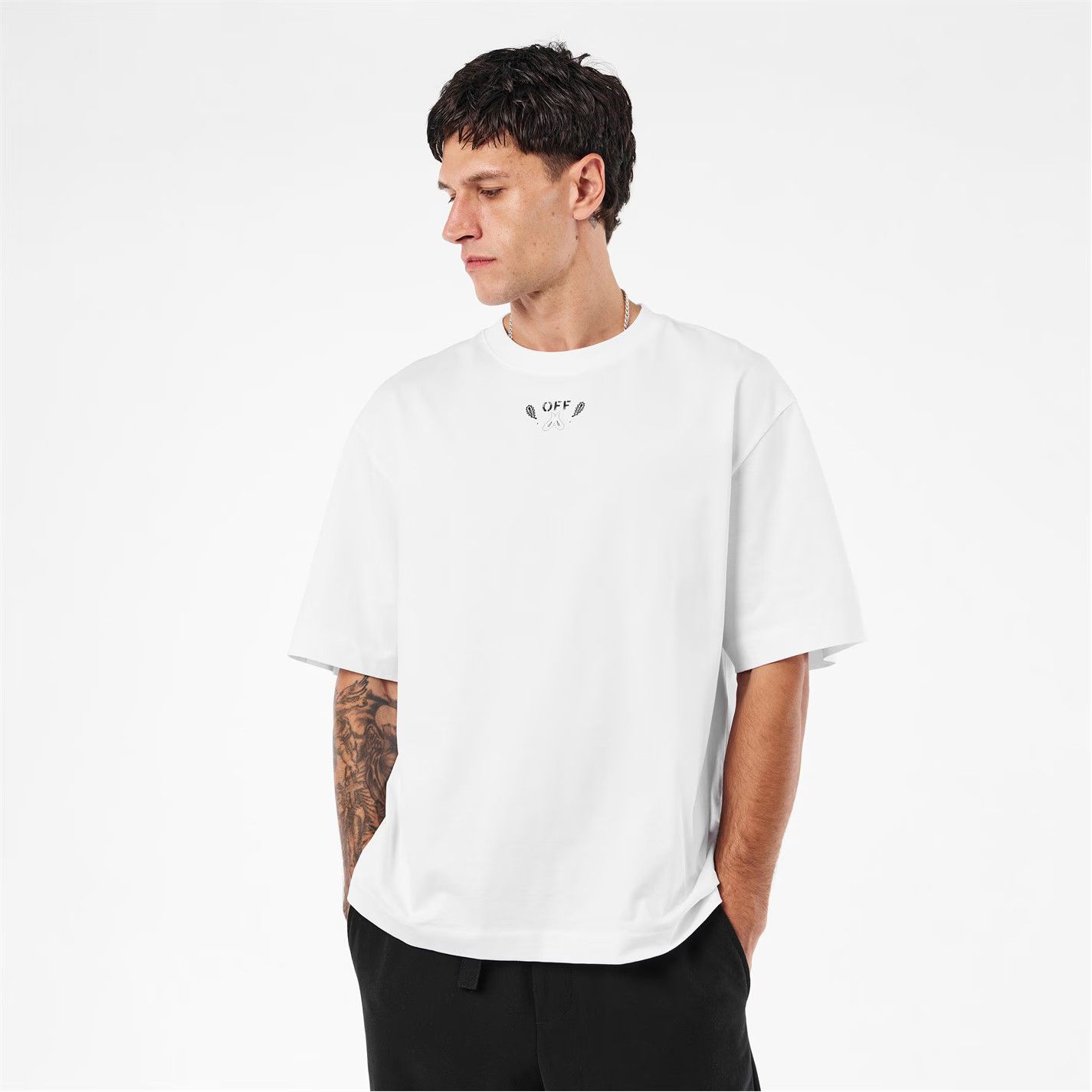 Off-White o1g2r1mq0226 Bandana T-Shirt In White Size US L / EU 52-54 / 3 - 3 Thumbnail