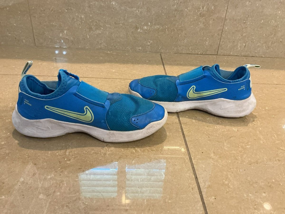 Other Nike Flex Runner 2 “Photo Blue / Barely Volt” Size US 5 / EU 37 - 4 Thumbnail