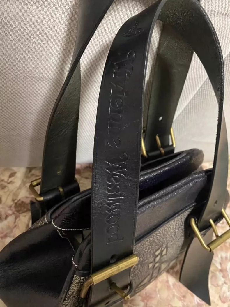 Vivienne Westwood Vivienne Westwood size os Used bowling bag Size ONE SIZE - 6 Thumbnail
