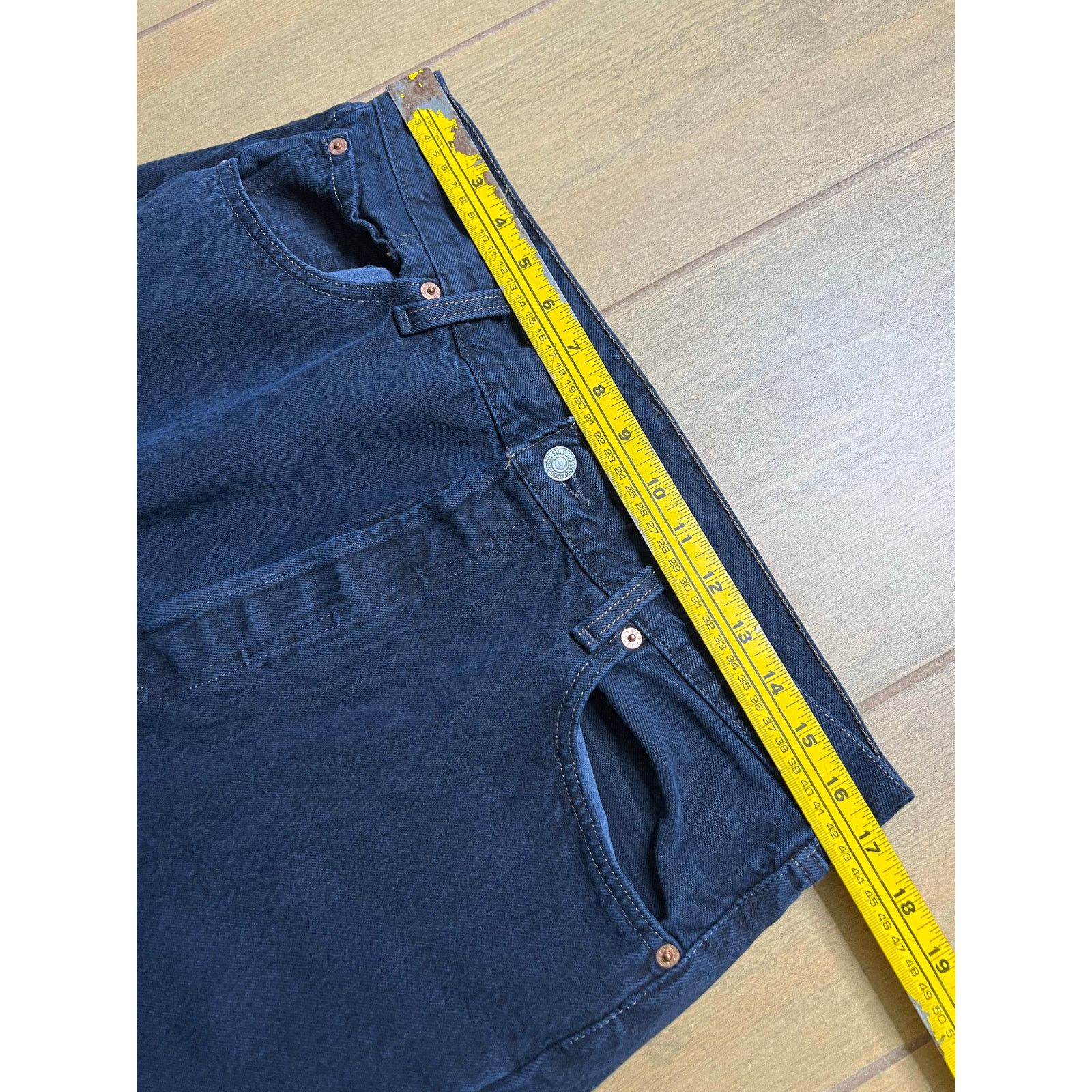 Levi's Levi’s 501 Jeans Mens 36x32 Dark Blue Made in USA 1996 Size US 36 / EU 52 - 6 Thumbnail