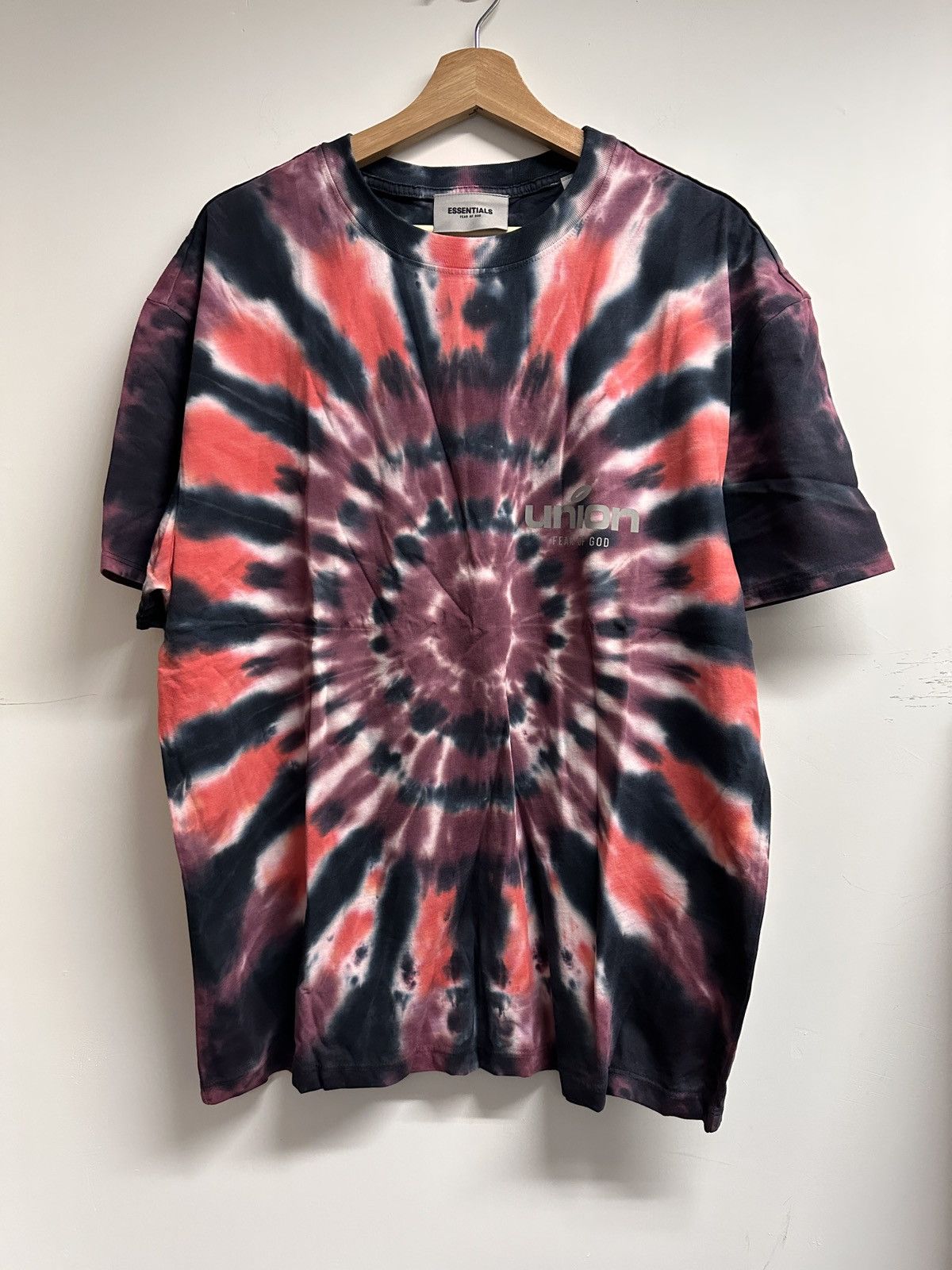 Fear of God × Union LA Fear of God essential X Union Tie dye tee Size US S / EU 44-46 / 1 - 1 Thumbnail