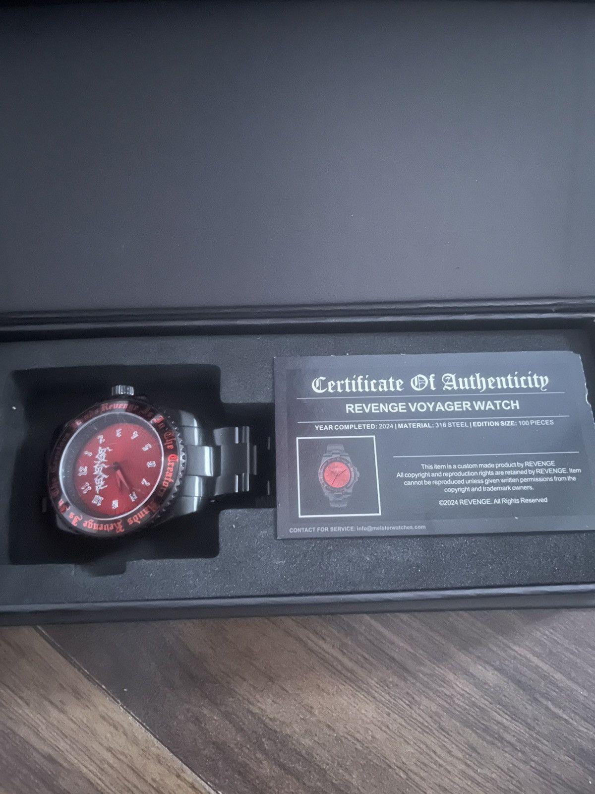 Revenge Revenge Bred 1 of 100 original release watch Size ONE SIZE - 1 Thumbnail