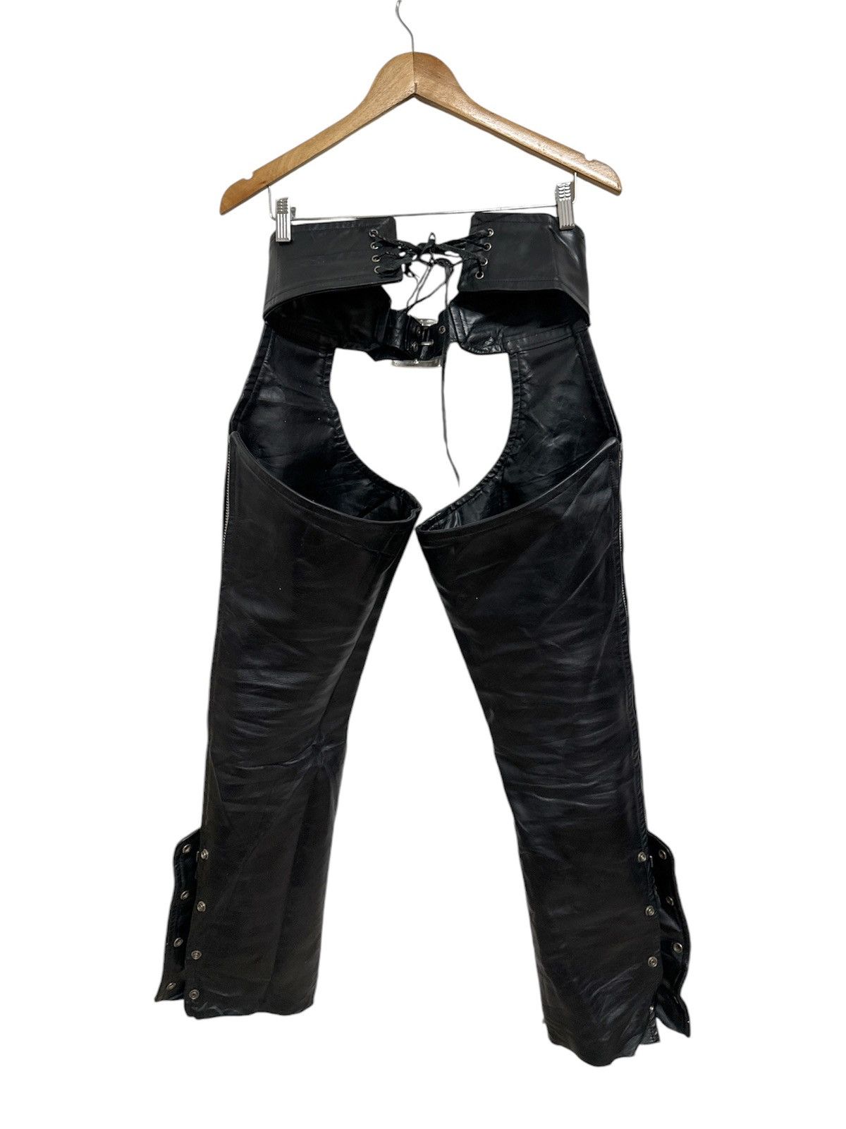Chaps × Genuine Leather × Indian Motorcycle Indian Motorcycle Traditional Leather Chaps Size US 30 / EU 46 - 6 Thumbnail