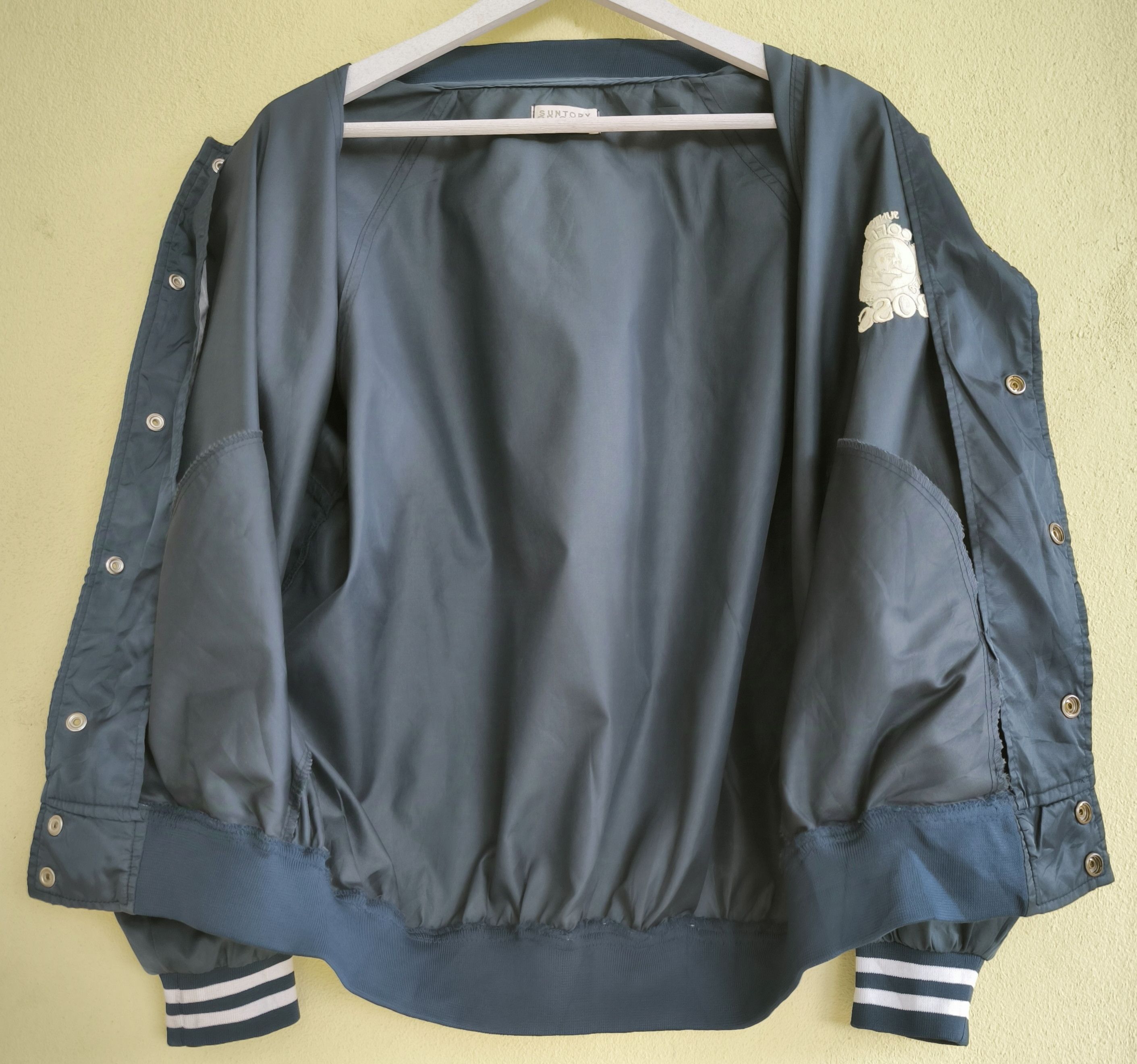 Japanese Brand SUNTORY BOSS COFFEE nylon bomber jacket Size US L / EU 52-54 / 3 - 9 Thumbnail