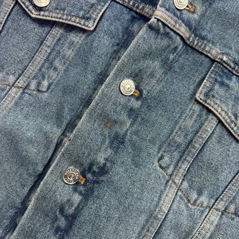 Balenciaga Balenciaga Seven Languages Denim Jacket Size US M / EU 48-50 / 2 - 3 Thumbnail