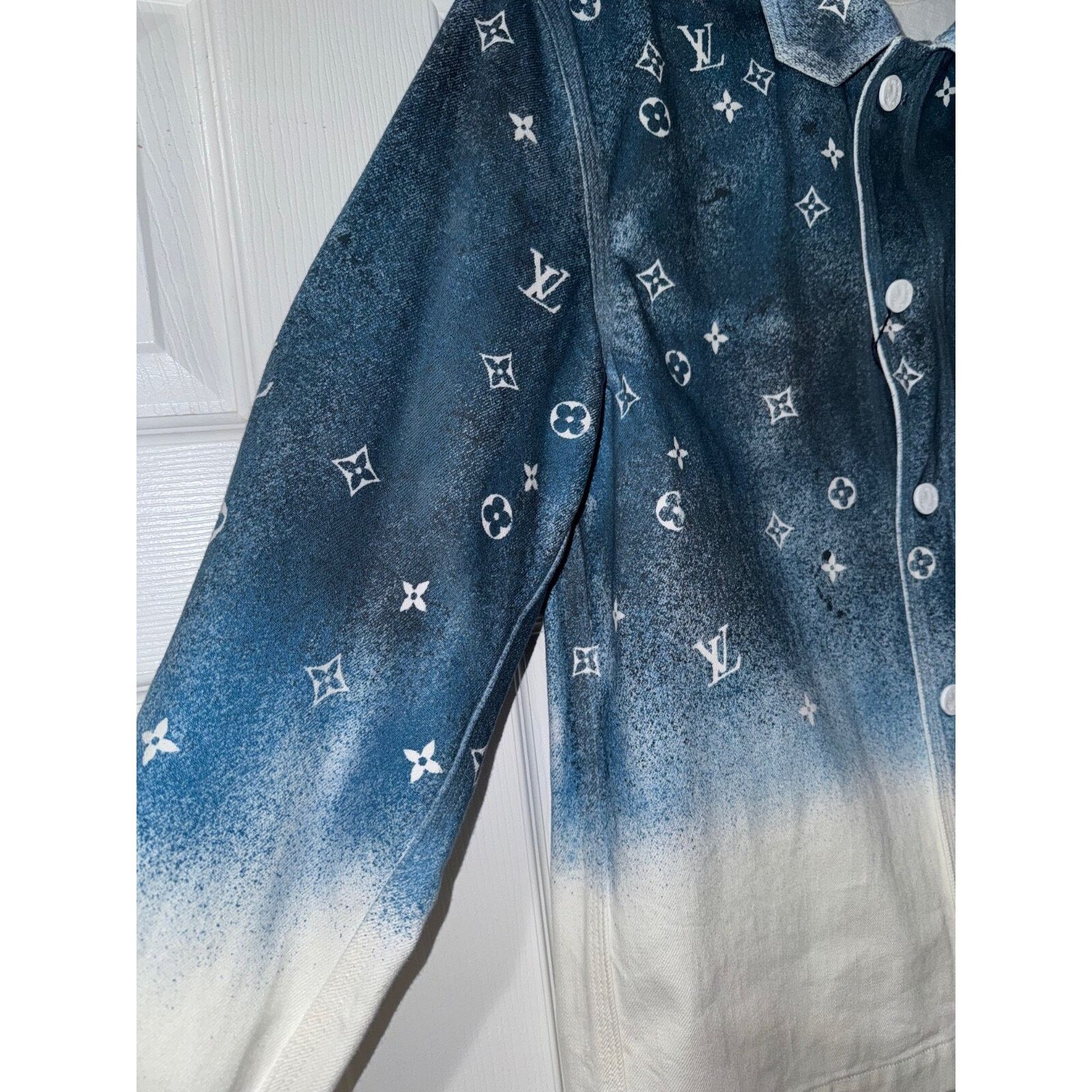Louis Vuitton Louis Vuitton Workwear Monogram Blue White Denim Jacket S Size US S / EU 44-46 / 1 - 10 Thumbnail