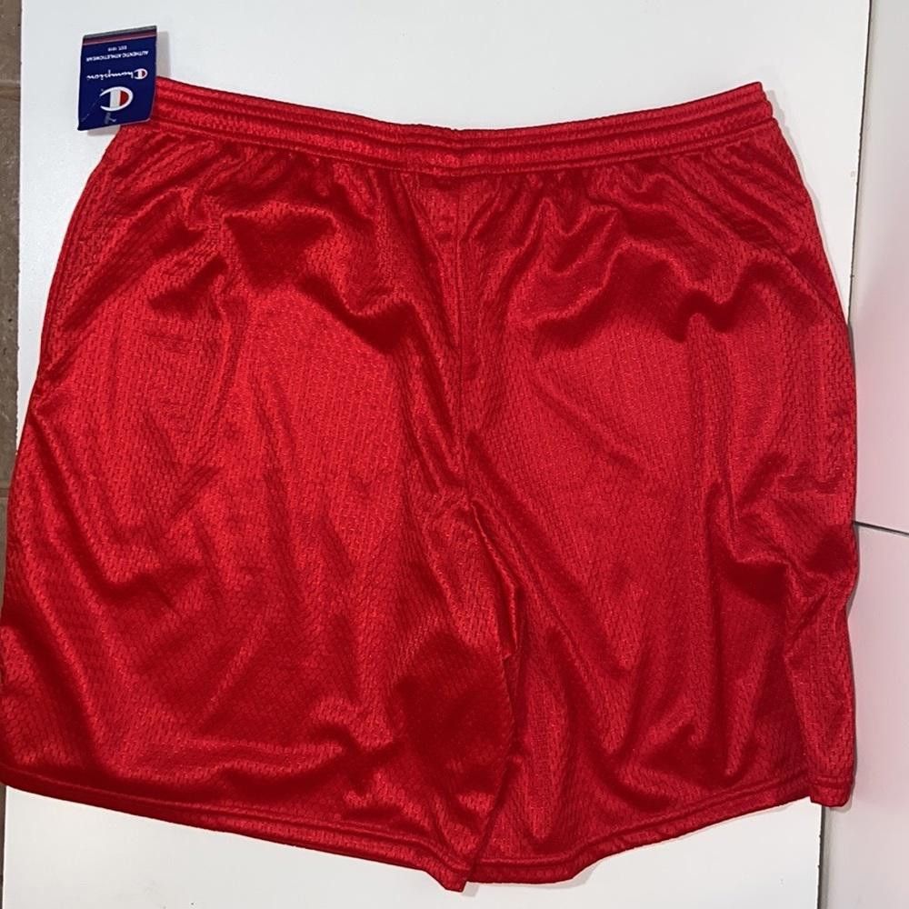 Champion Champion l NWT Long Mesh Shorts in Crimson Size XXL Size US 40 / EU 56 - 10 Thumbnail
