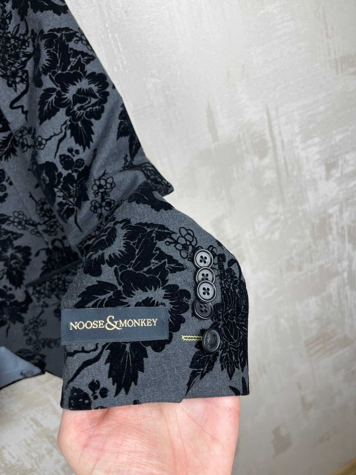 Noose & Monkey Noose & Monkey Paprika Jacket Floral Black Velvet Blazer Size US M / EU 48-50 / 2 - 4 Thumbnail