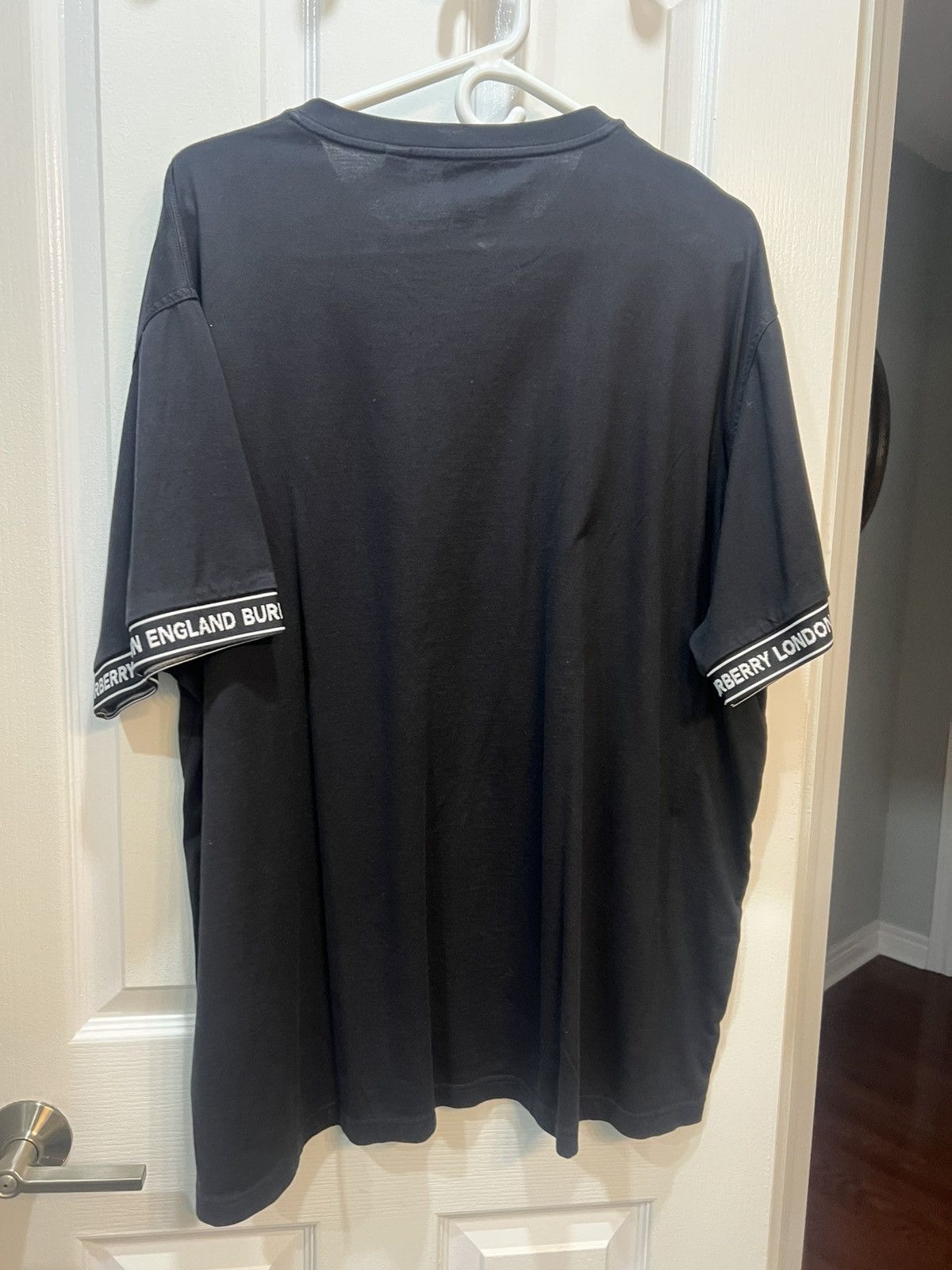 Burberry Burberry Basic T-Shirt with Logo on Sleeves Size US XXL / EU 58 / 5 - 2 Thumbnail