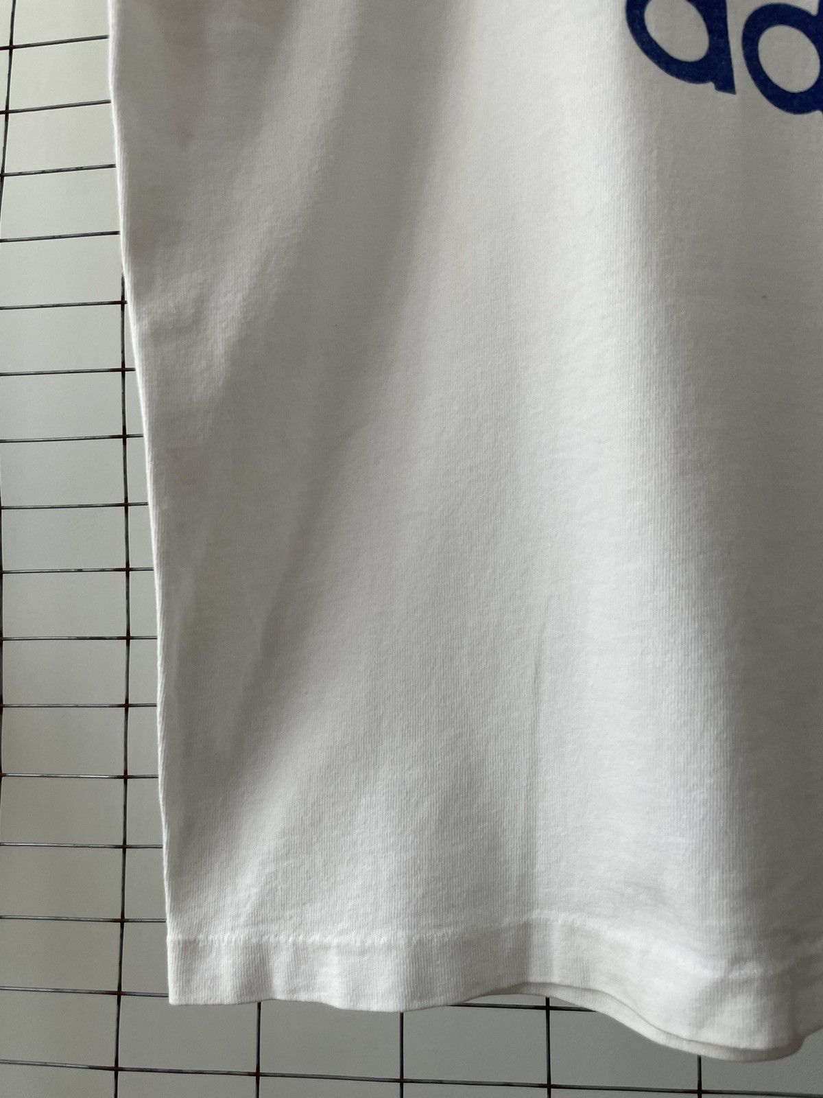 Adidas × Vintage Vintage Adidas Trefoil T-Shirt Size US L / EU 52-54 / 3 - 5 Thumbnail
