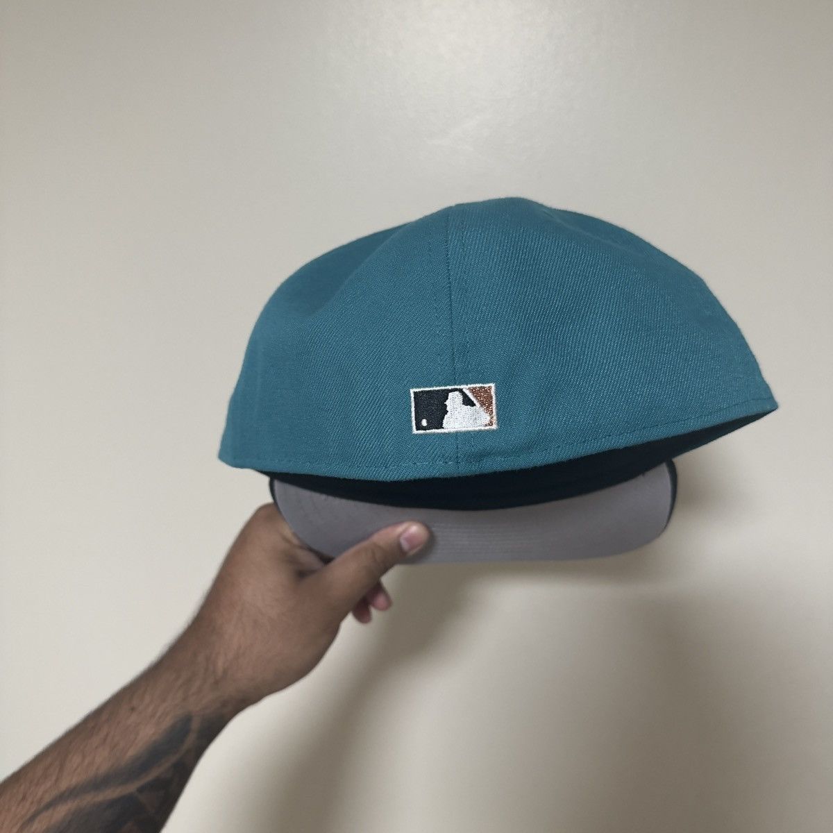 New Era Hat Club 71/2 Twin City Twins Two Tone Size ONE SIZE - 4 Thumbnail
