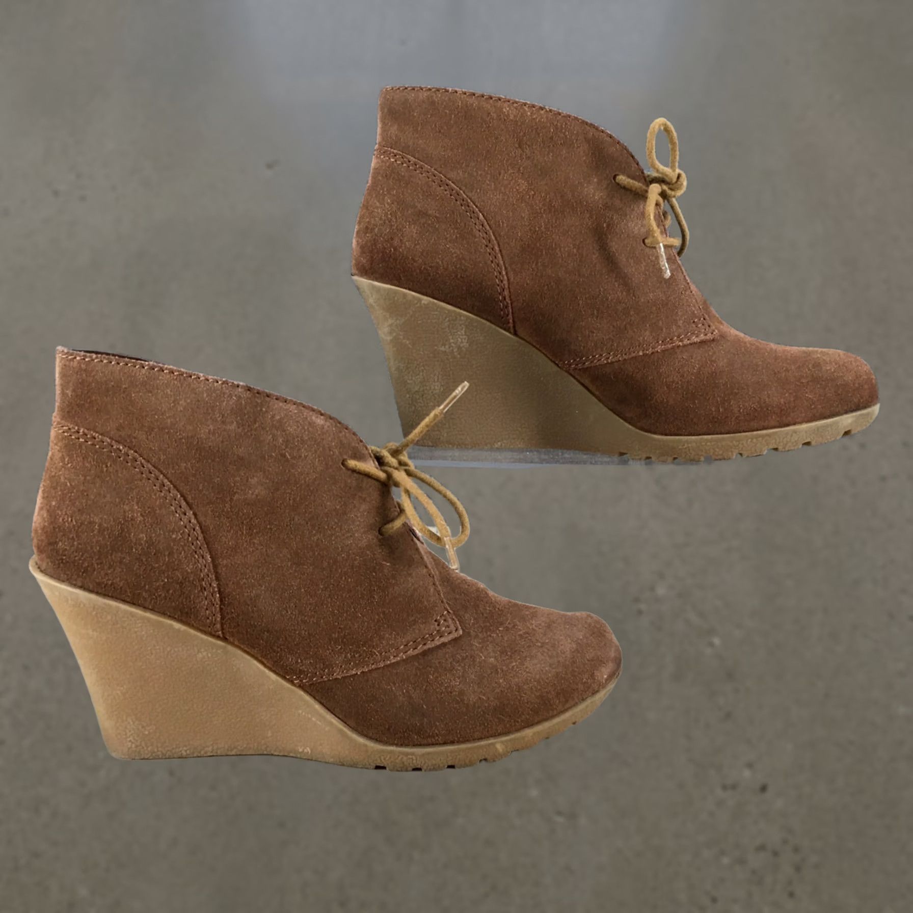 Vintage White Mountain Womens Chukka Boots - Brown Leather Wedge Heels - 8/6.5 US Size - Casual Booties - Fashion Size US 8 / IT 38 - 1 Thumbnail