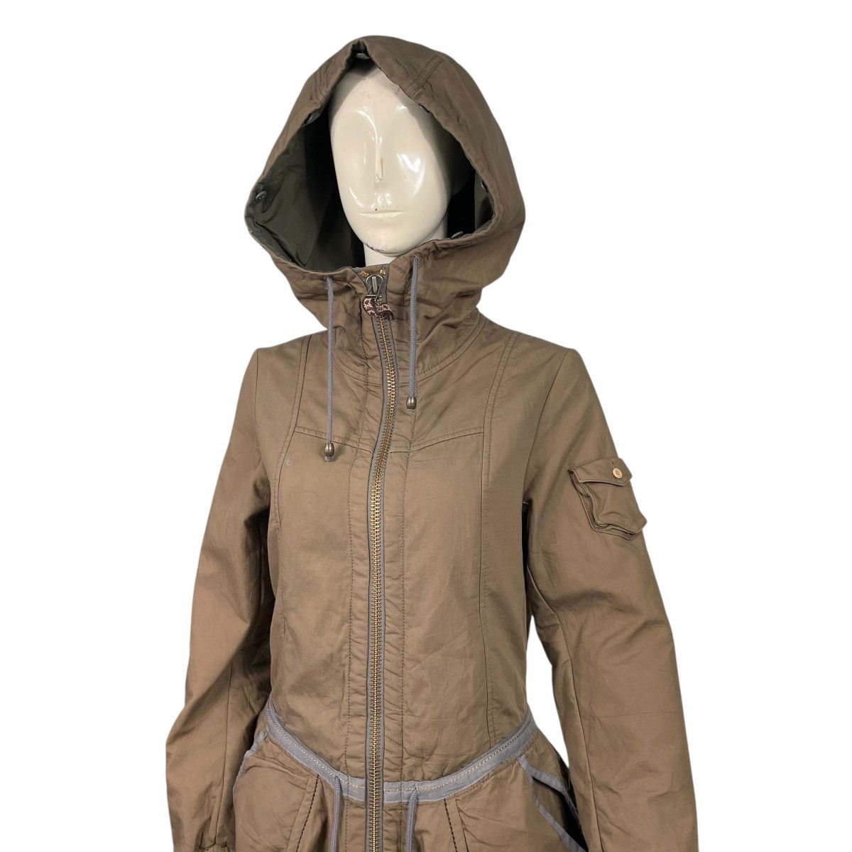 Marithe + Francois Girbaud Marithe Francoise Girbaud Parachute Bondage Hooded Parka Size S / US 4 / IT 40 - 6 Thumbnail