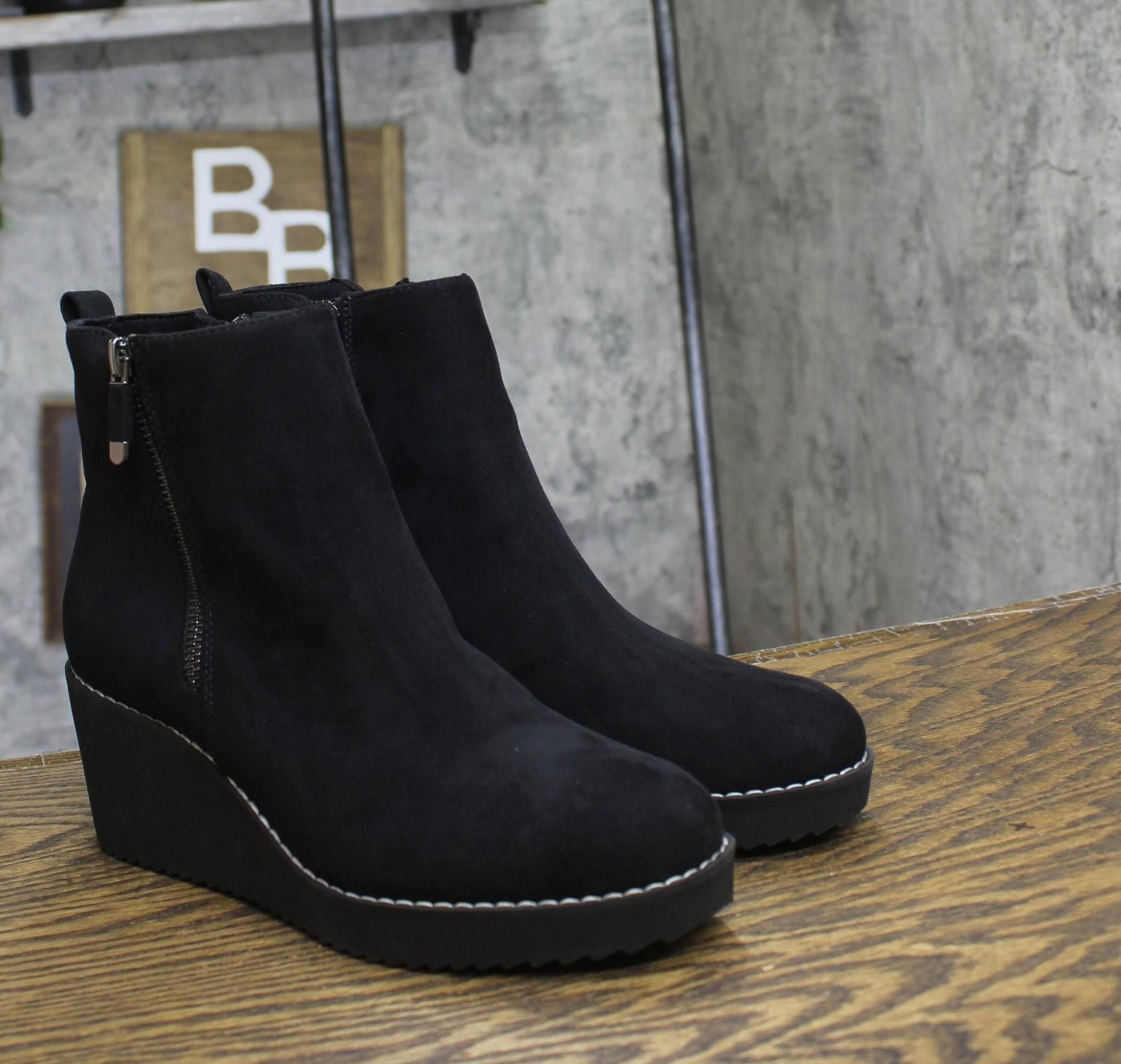 New Style & Co. Booties 10019630400 Black Microsuede 7.5m