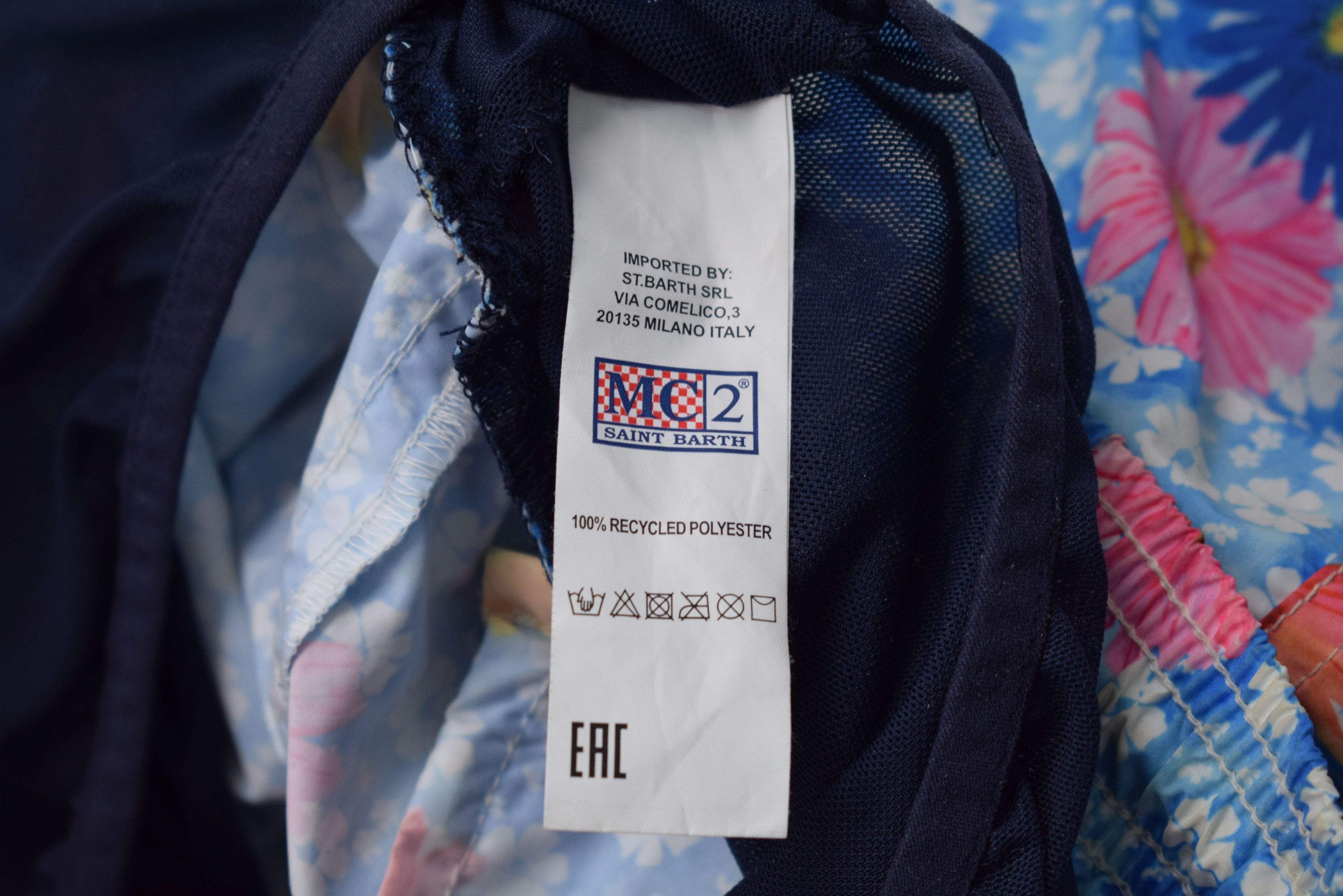 MC2 Saint Barth MC2 Saint Barth 100% Recyled Polyester Floral Shorts Size US 38 / EU 54 - 9 Thumbnail