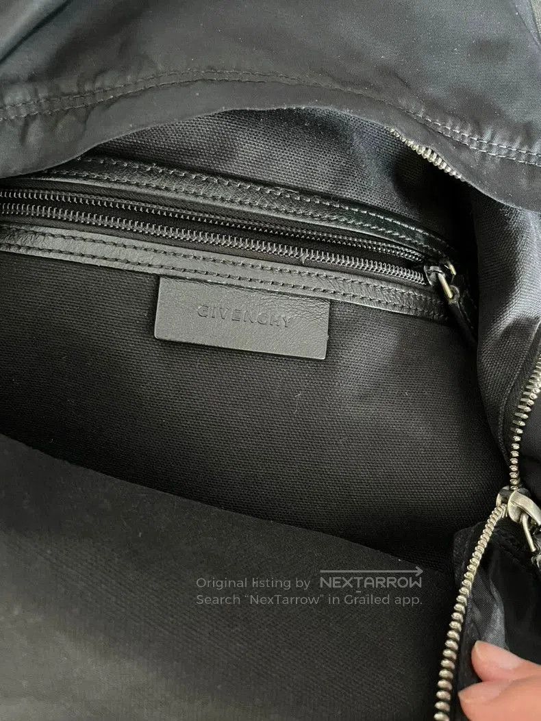 Givenchy Givenchy Madonna Print Black Backpack . Size ONE SIZE - 5 Thumbnail