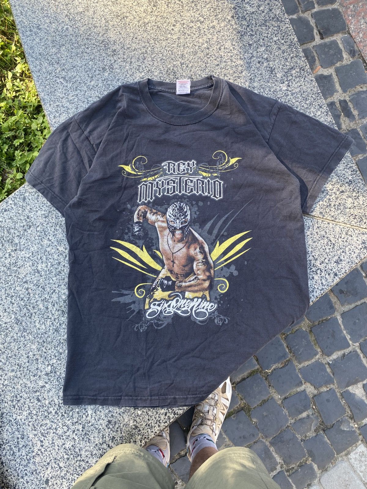WWE Vintage Rey Misterio 2000 t-shirt Size US L / EU 52-54 / 3 - 1 Thumbnail