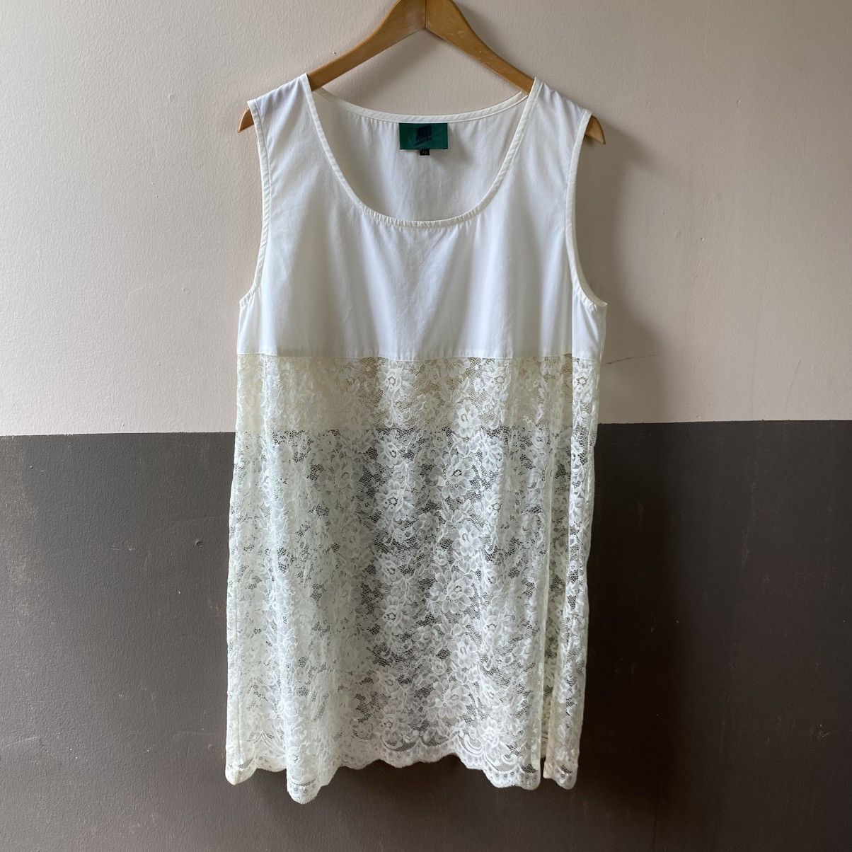 Jean Paul Gaultier JUNIOR GAULTIER White Sleeveless Lace Overlay Tunic Size S / US 4 / IT 40 - 1 Thumbnail