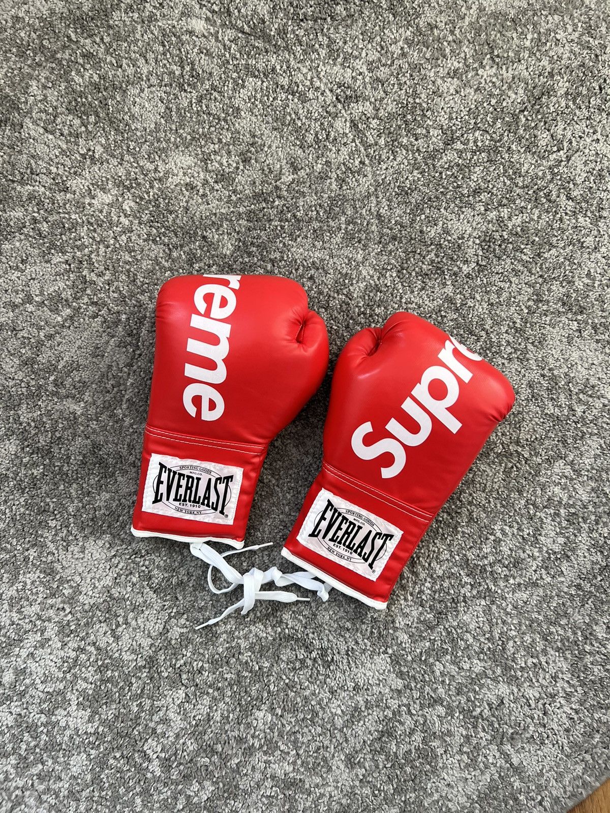 Everlast × Supreme Supreme x Everlast boxing gloves 2008 Size ONE SIZE - 5 Thumbnail