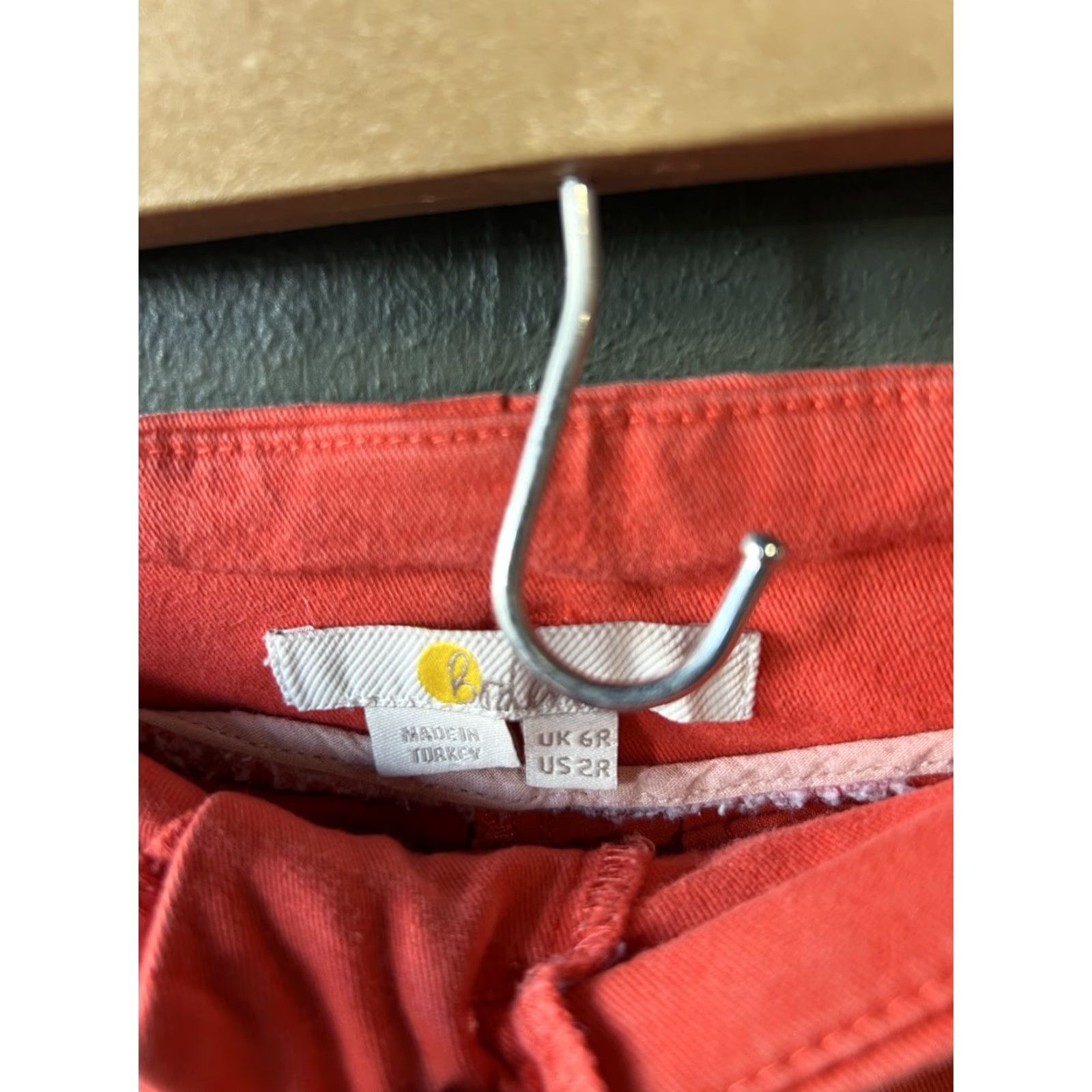 Boden Boden Womens Red Pleated Cropped Pants 6R Size 28" / US 6 / IT 42 - 3 Thumbnail