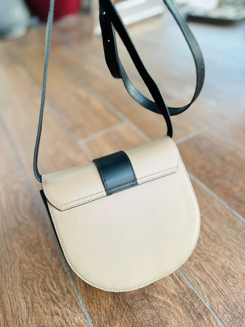 Vivienne Westwood Vivienne Westwood size os A saddle bag Size ONE SIZE - 7 Thumbnail
