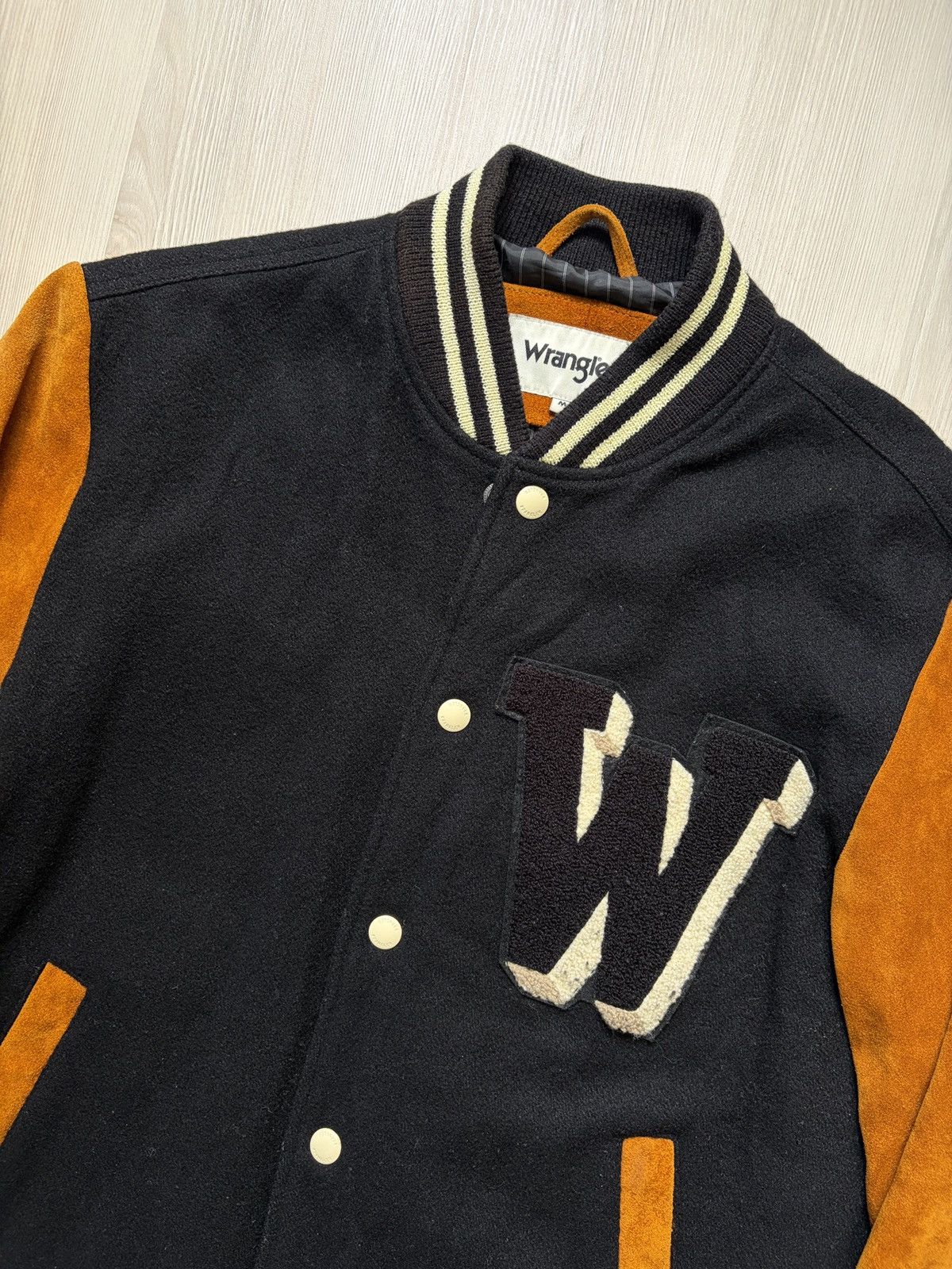 Wrangler Wrangler Varsity College Bomber Jacket Suede Sleeves Size US M / EU 48-50 / 2 - 5 Thumbnail
