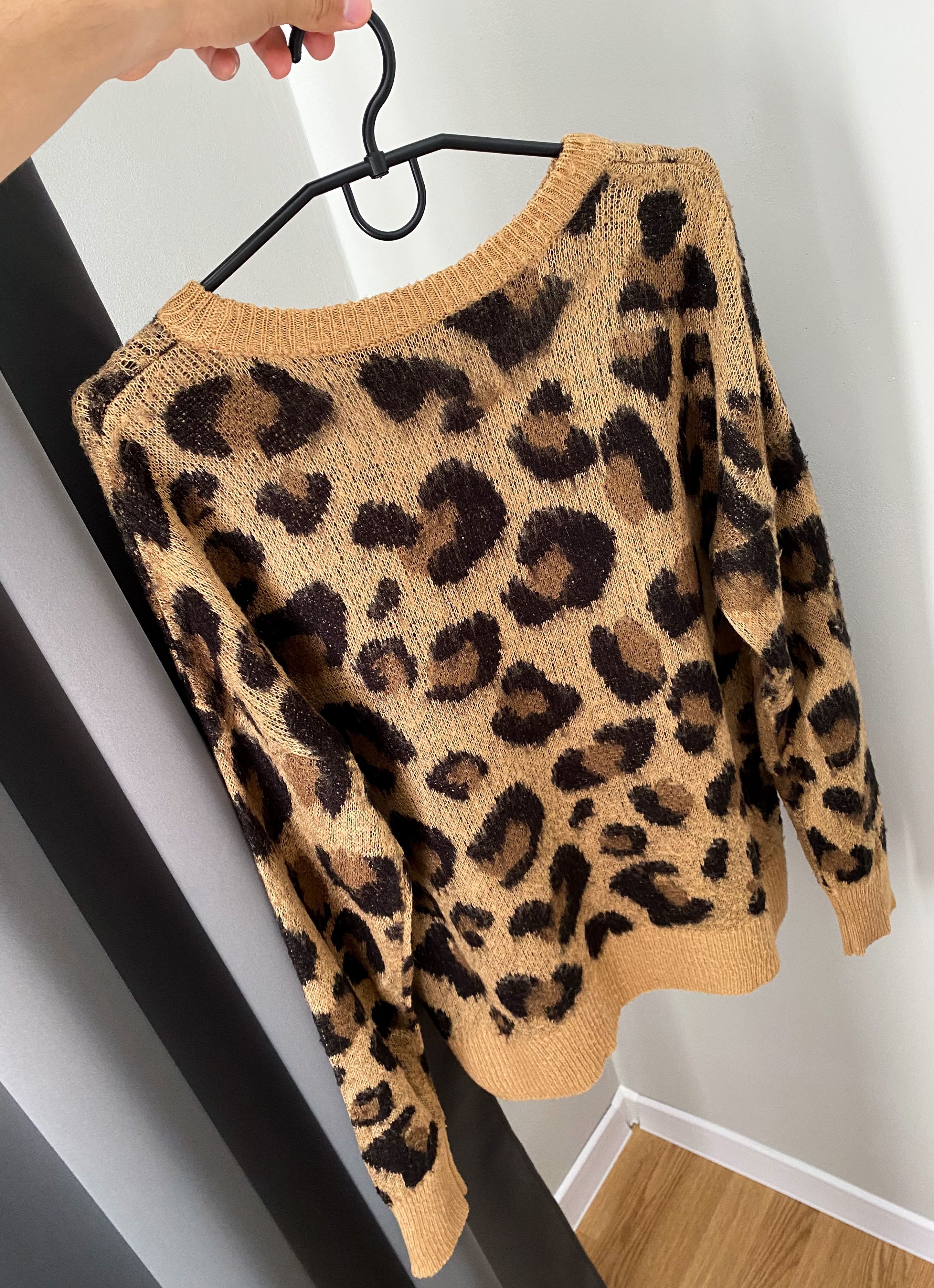 Japanese Brand Japanese vintage Leopard Mohair Unisex Knit Sweater Size US S / EU 44-46 / 1 - 8 Thumbnail