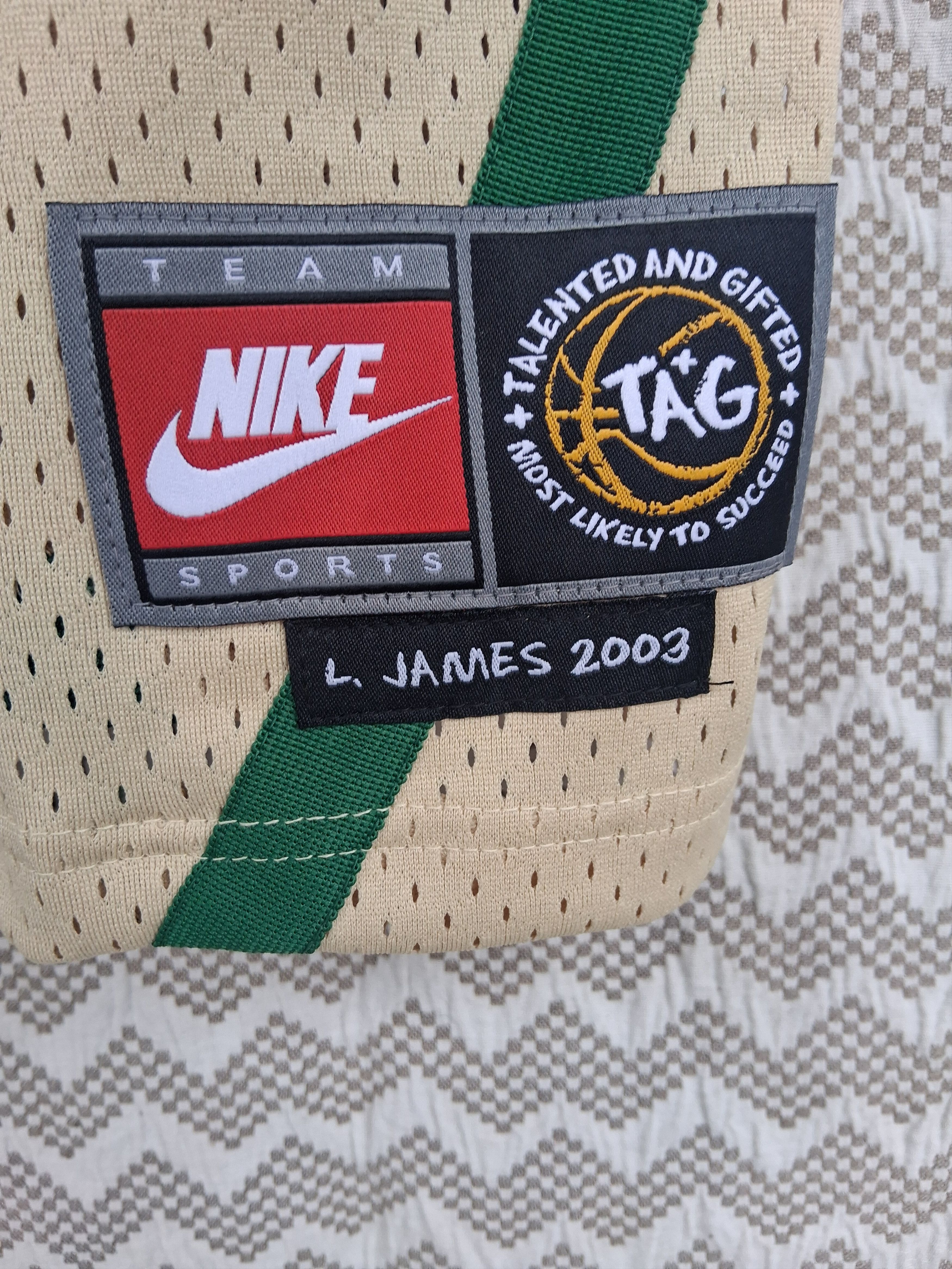 Nike Nike LeBron James St. Vincent-Mary H.S. Jersey T.A.G 2003 Size US XXL / EU 58 / 5 - 5 Thumbnail