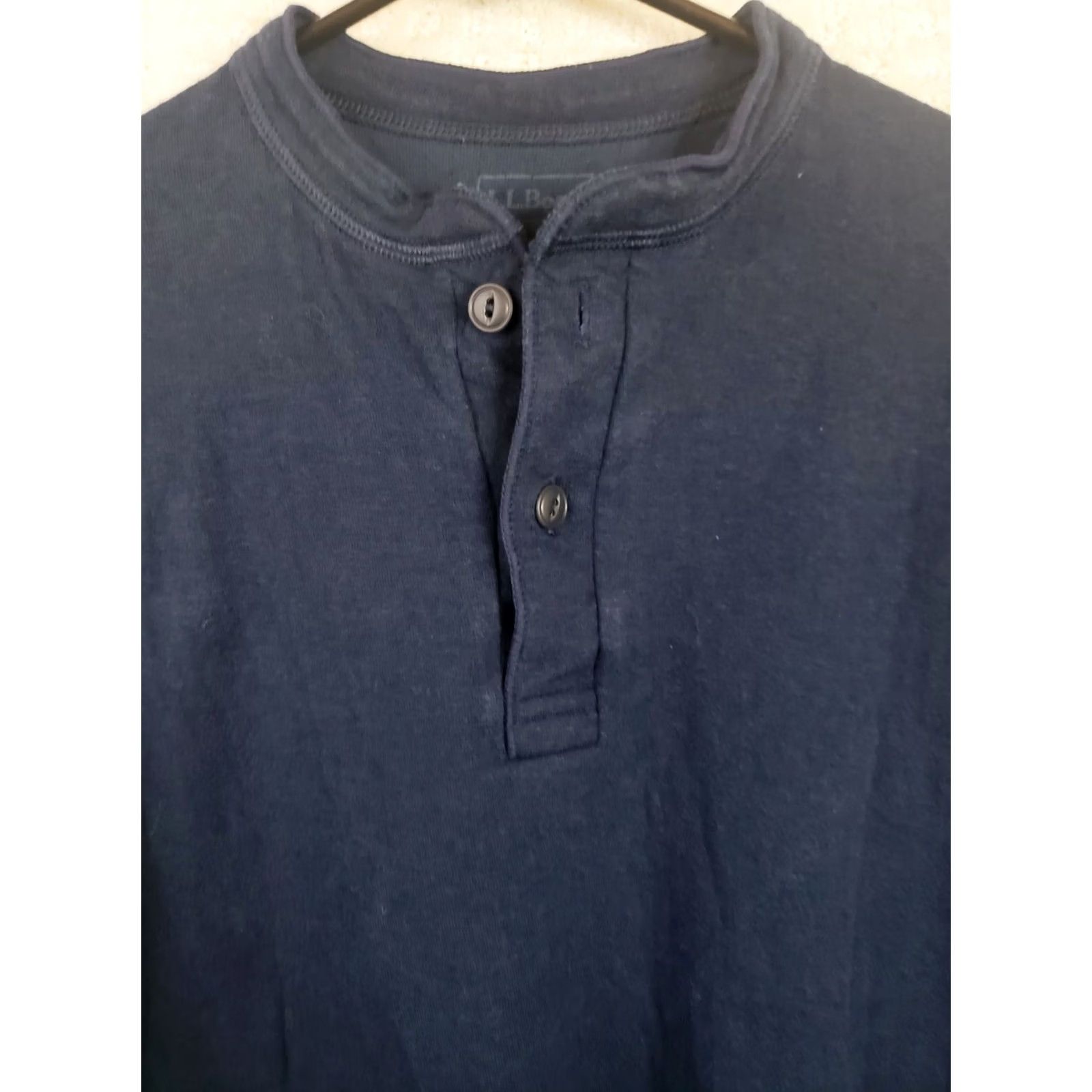 Vintage L.L. Bean T-Shirt Men's M Reg. Blue Long Sleeve Henley Traditional Fit Shirt Mens Blue Logo Outdoor Sports Casual Modern Mountain 2010s Size US M / EU 48-50 / 2 - 3 Thumbnail