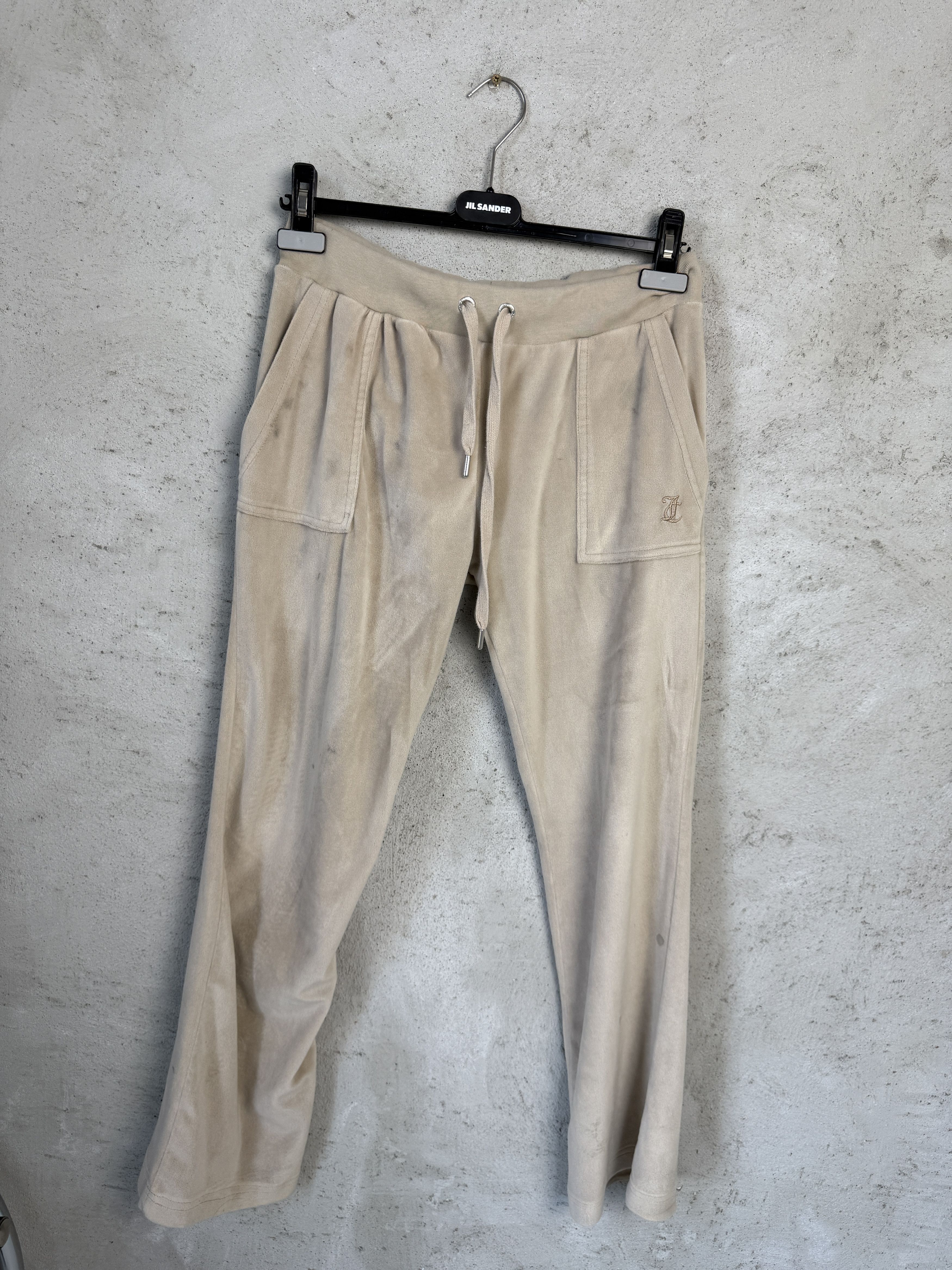 Juicy Couture Juicy Couture velvet velour sweatpants flare y2k 00s Size 28" / US 6 / IT 42 - 1 Thumbnail