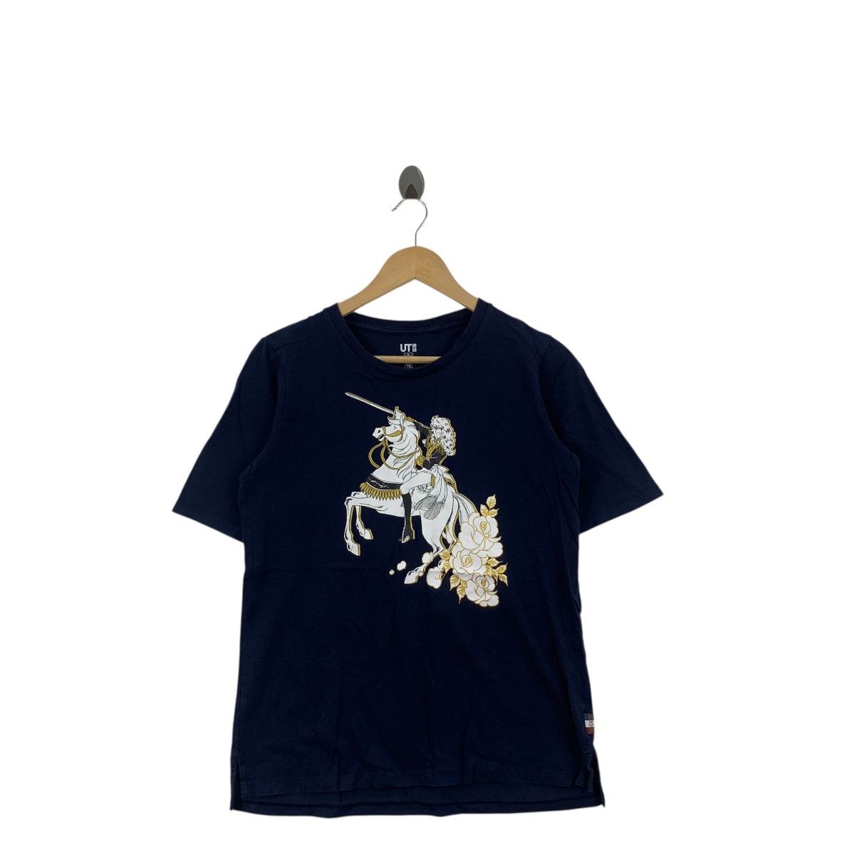 Anime THE ROSE OF VERSAILLES x UNIQLO Anime Collection Tee Shirt Size US L / EU 52-54 / 3 - 4 Thumbnail