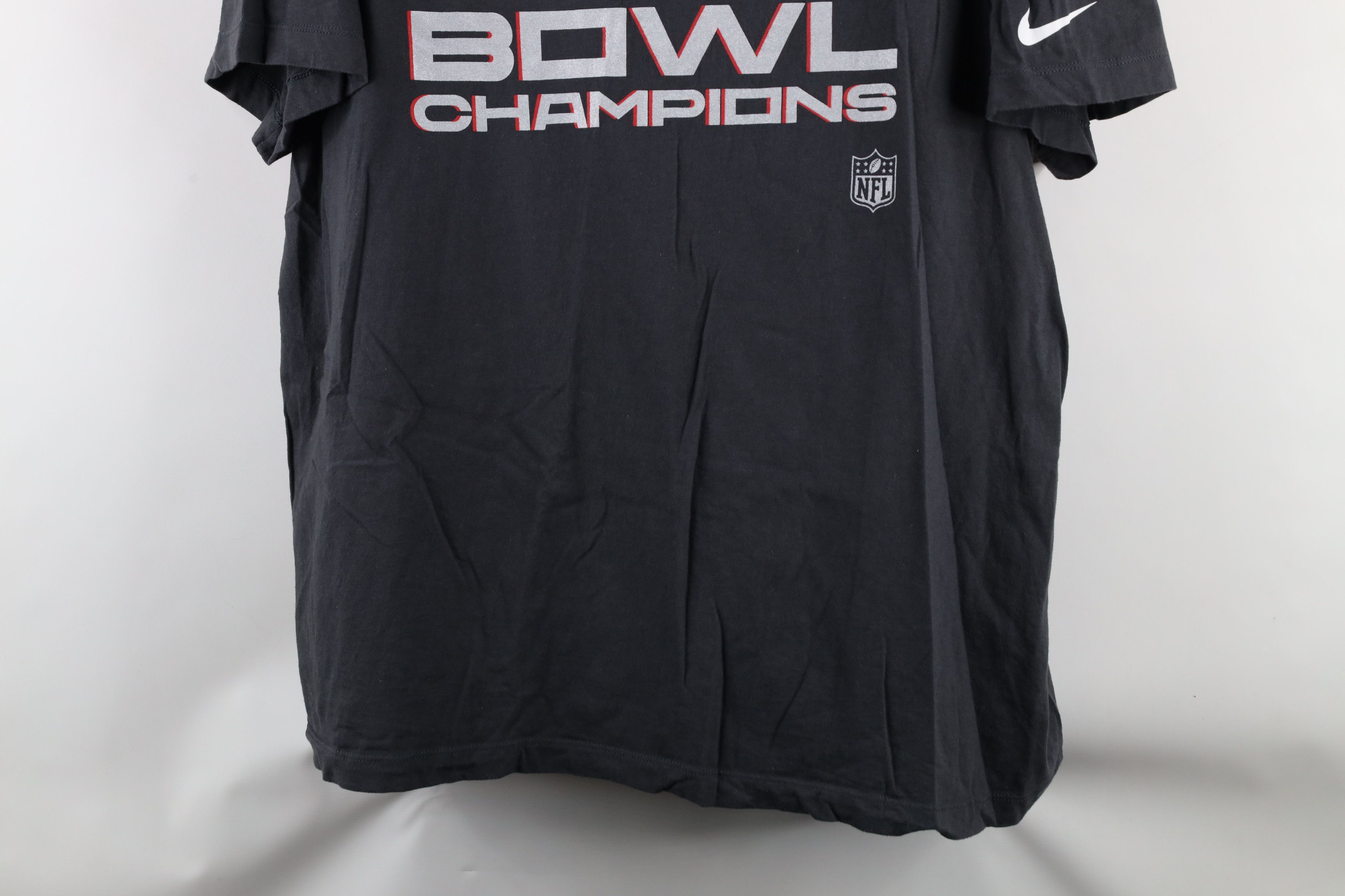 Nike × Vintage Nike Bowl LIV Champions Tampa Bay Buccaneers T-Shirt Gray Size US XXL / EU 58 / 5 - 3 Thumbnail