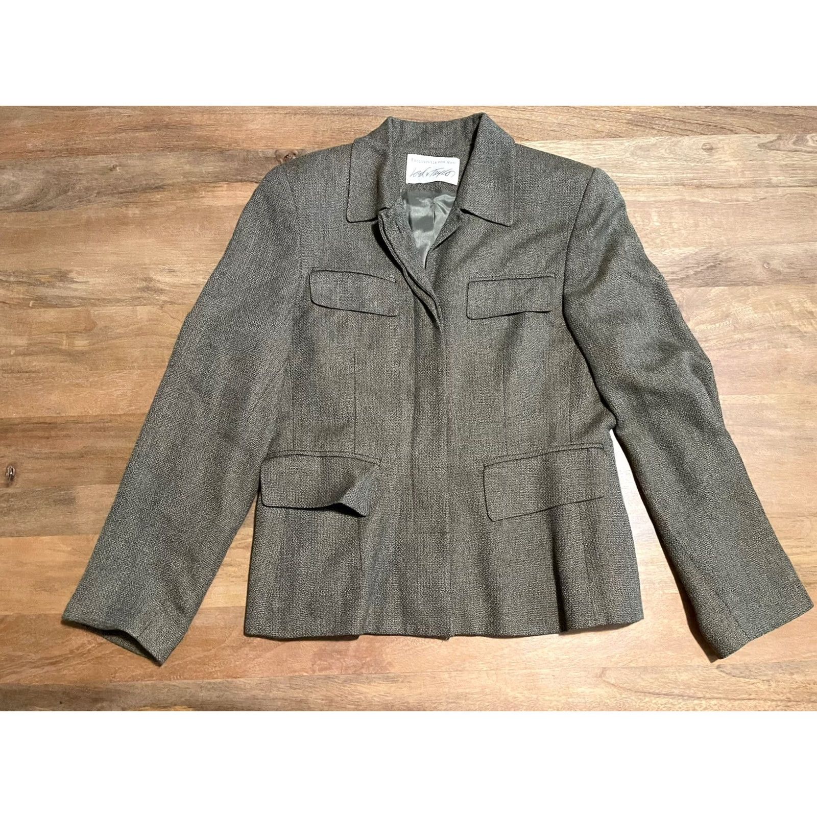 Lord & Taylor LORD & TAYLOR Blazer Jacket Women Size 6 Green Rayon Viscose Button Pockets All Seasons Dressy Casual Travel Workwear Modern Size M / US 6-8 / IT 42-44 - 2 Thumbnail